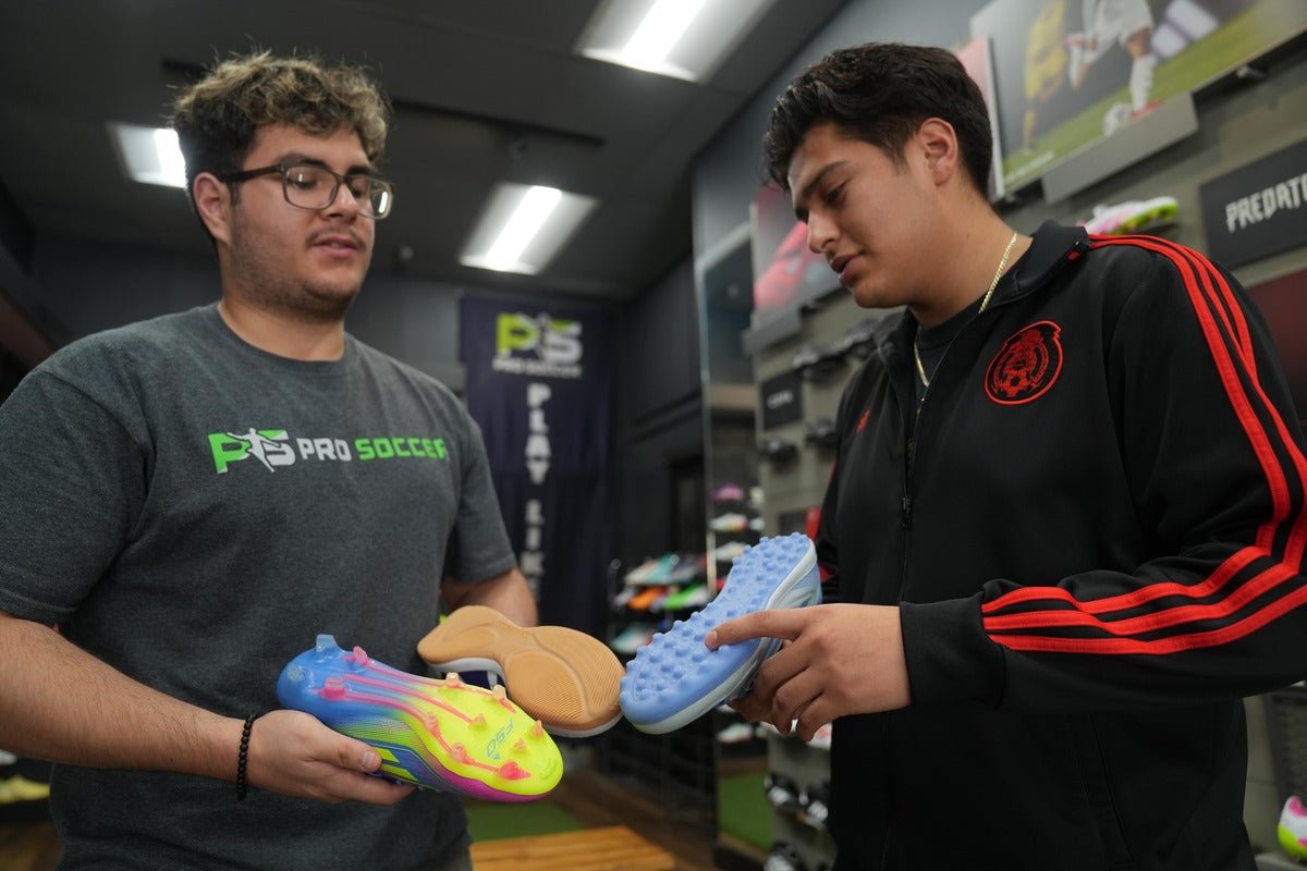 How to Choose the Right Soccer Cleats: Fit, Playing Surface & Materials ProSoccer
