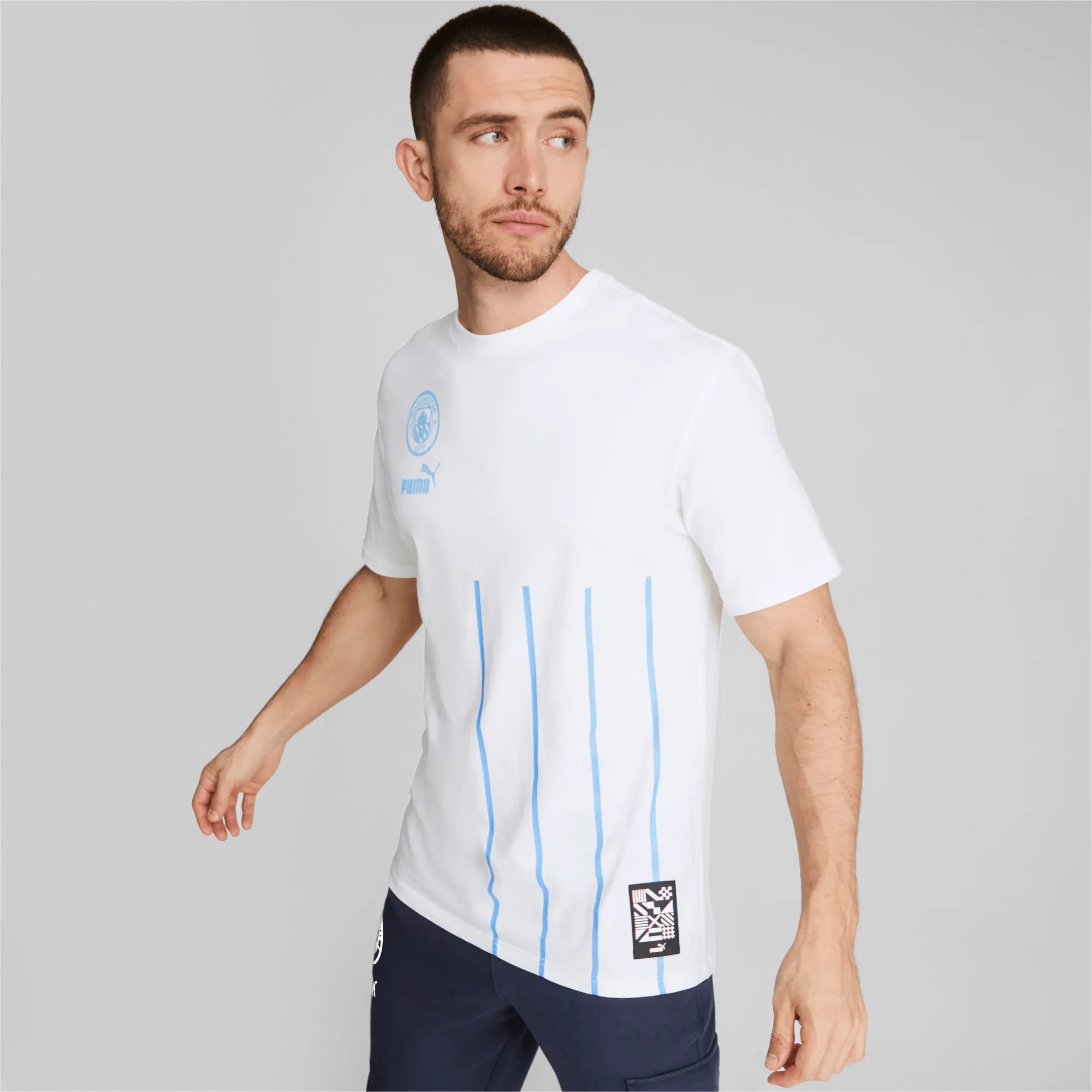 Puma 2022-23 Manchester City FtblCulture Tee - White-Light Blue (Model - Front)