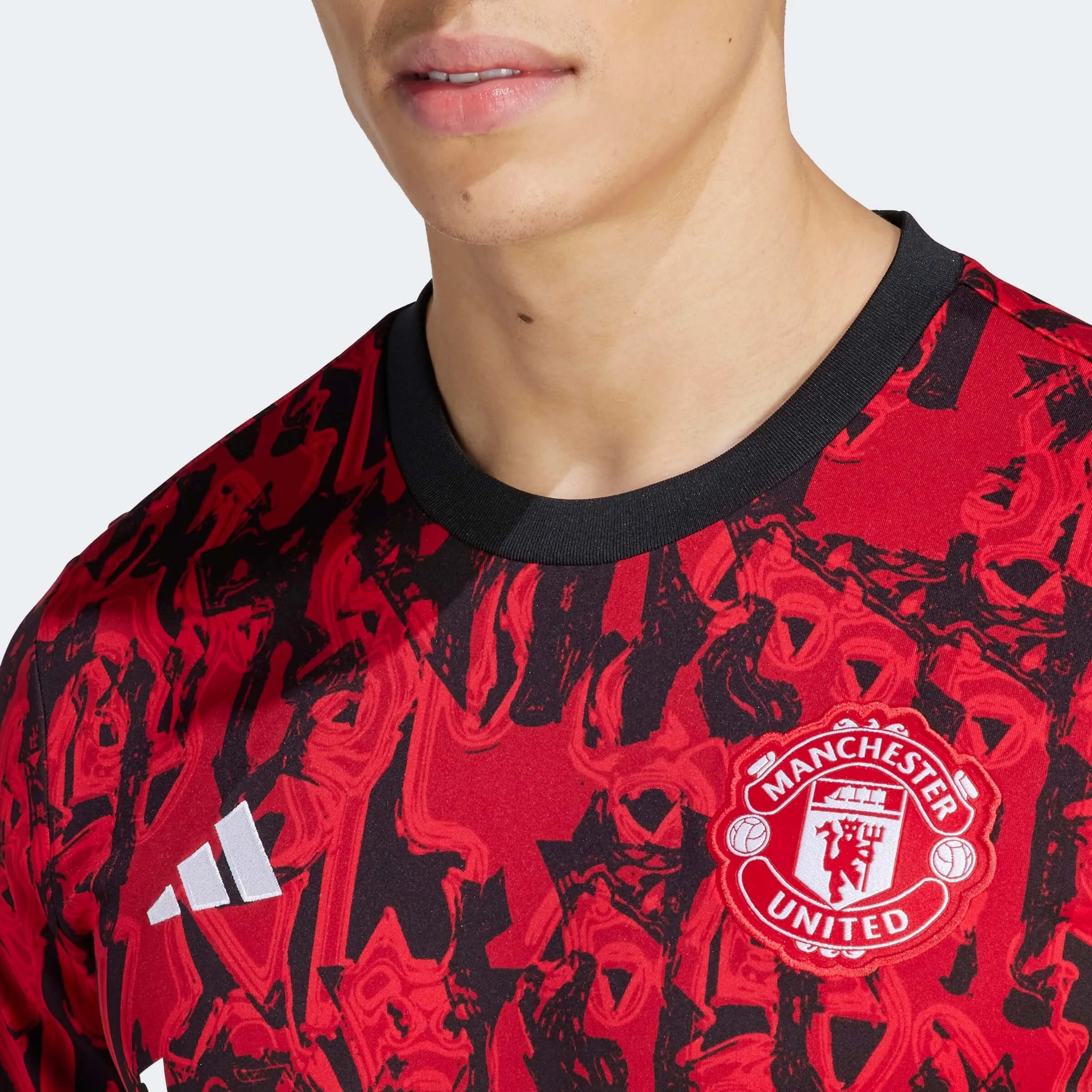 adidas 2023-24 Manchester United Men's Pre-Match Jersey (Detail 1)