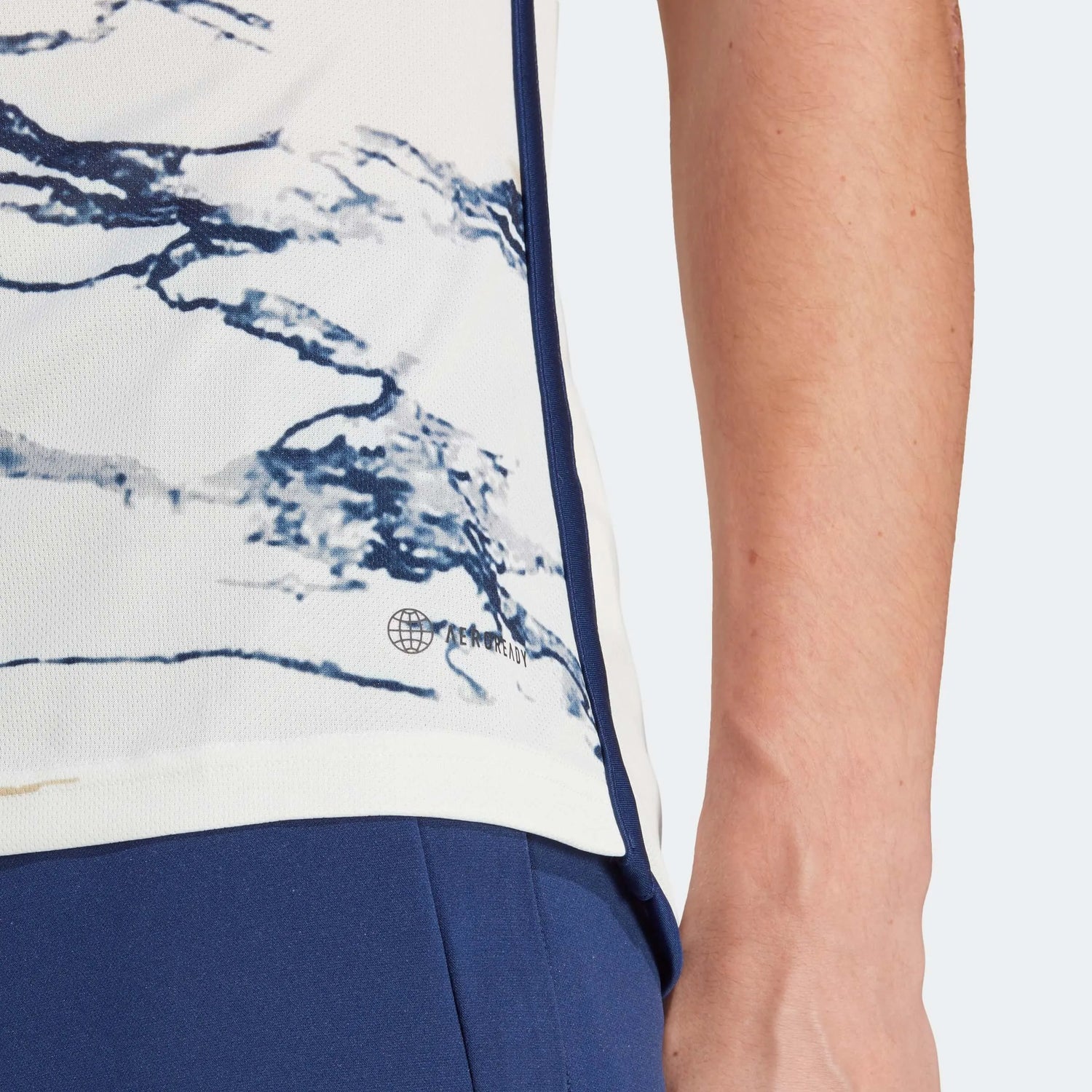 adidas 2023 Italy Away Jersey - White (Detail 2)