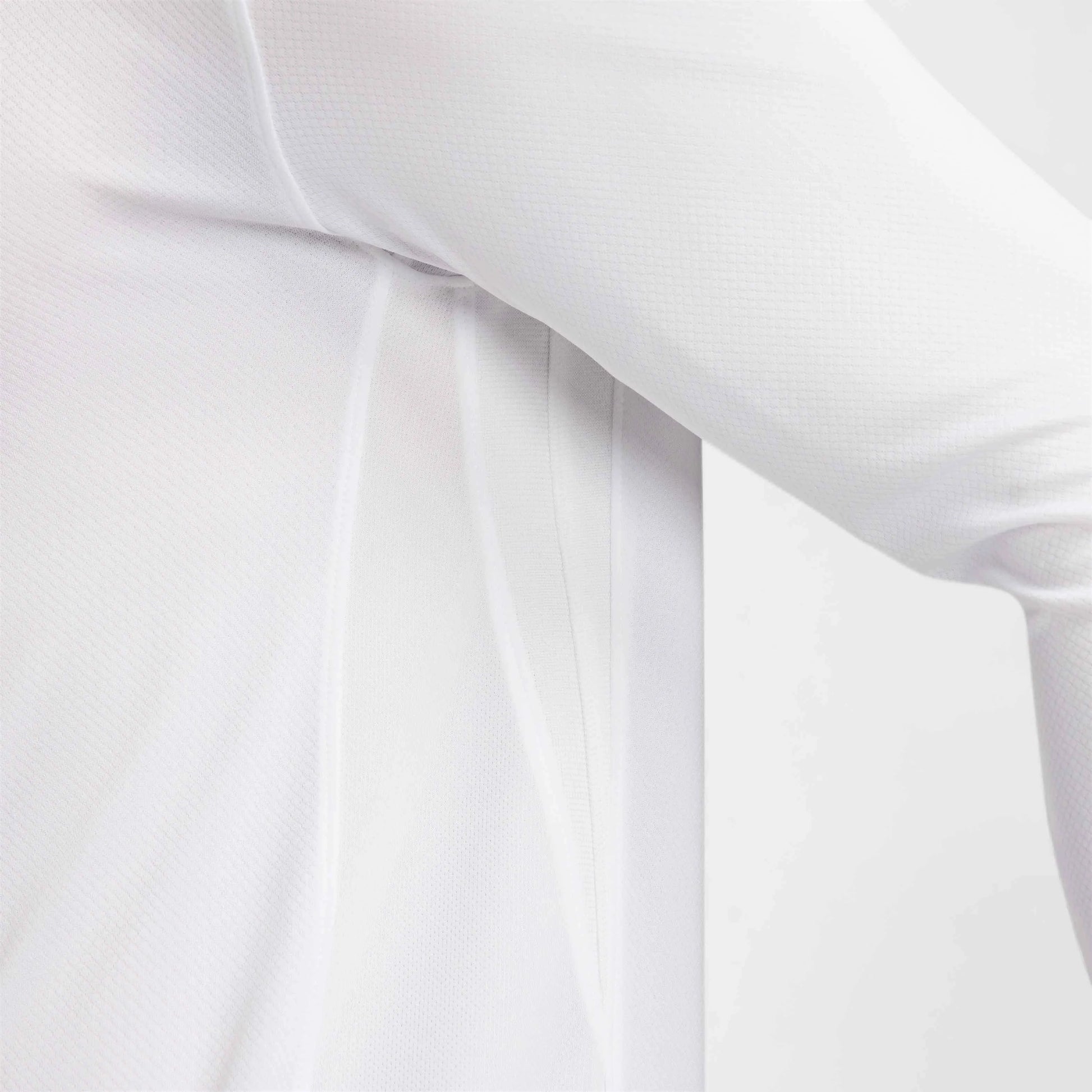 Nike 2024-25 USA Men's Stadium Home Long-Sleeve Jersey (Detail 2)