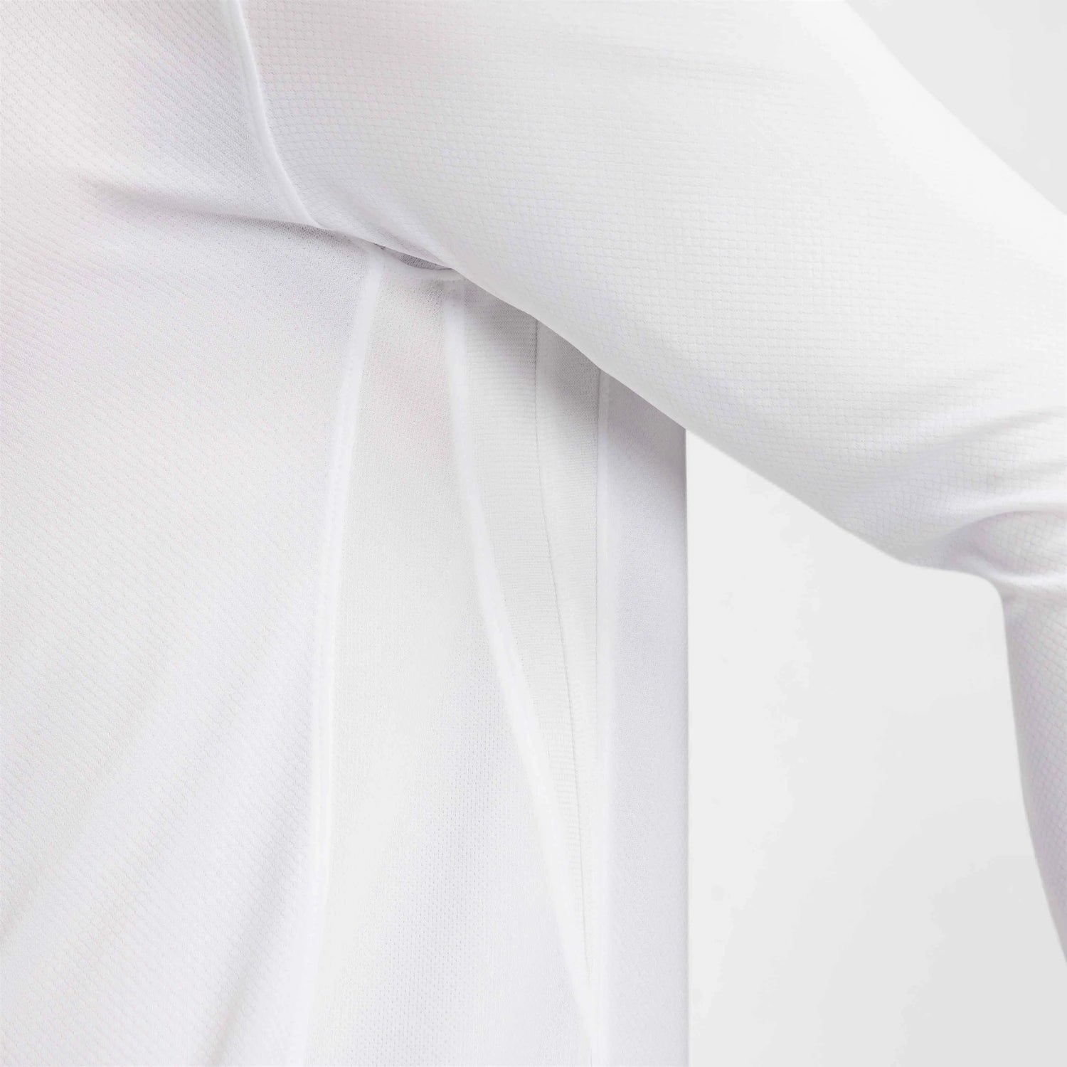 Nike 2024-25 USA Men's Stadium Home Long-Sleeve Jersey (Detail 2)