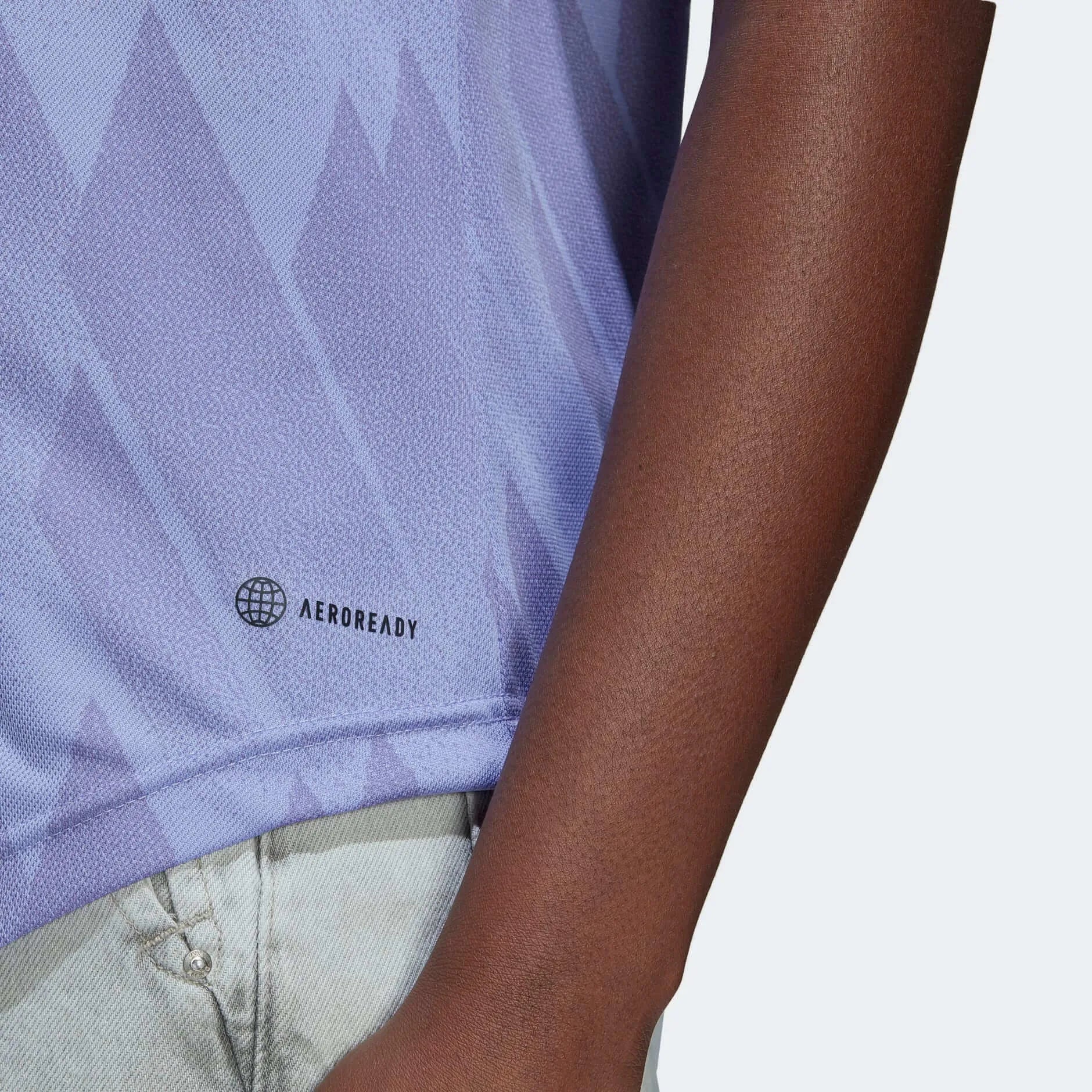 adidas 2022-23 Real Madrid Women's Away Jersey - Light Purple (Detail 2)