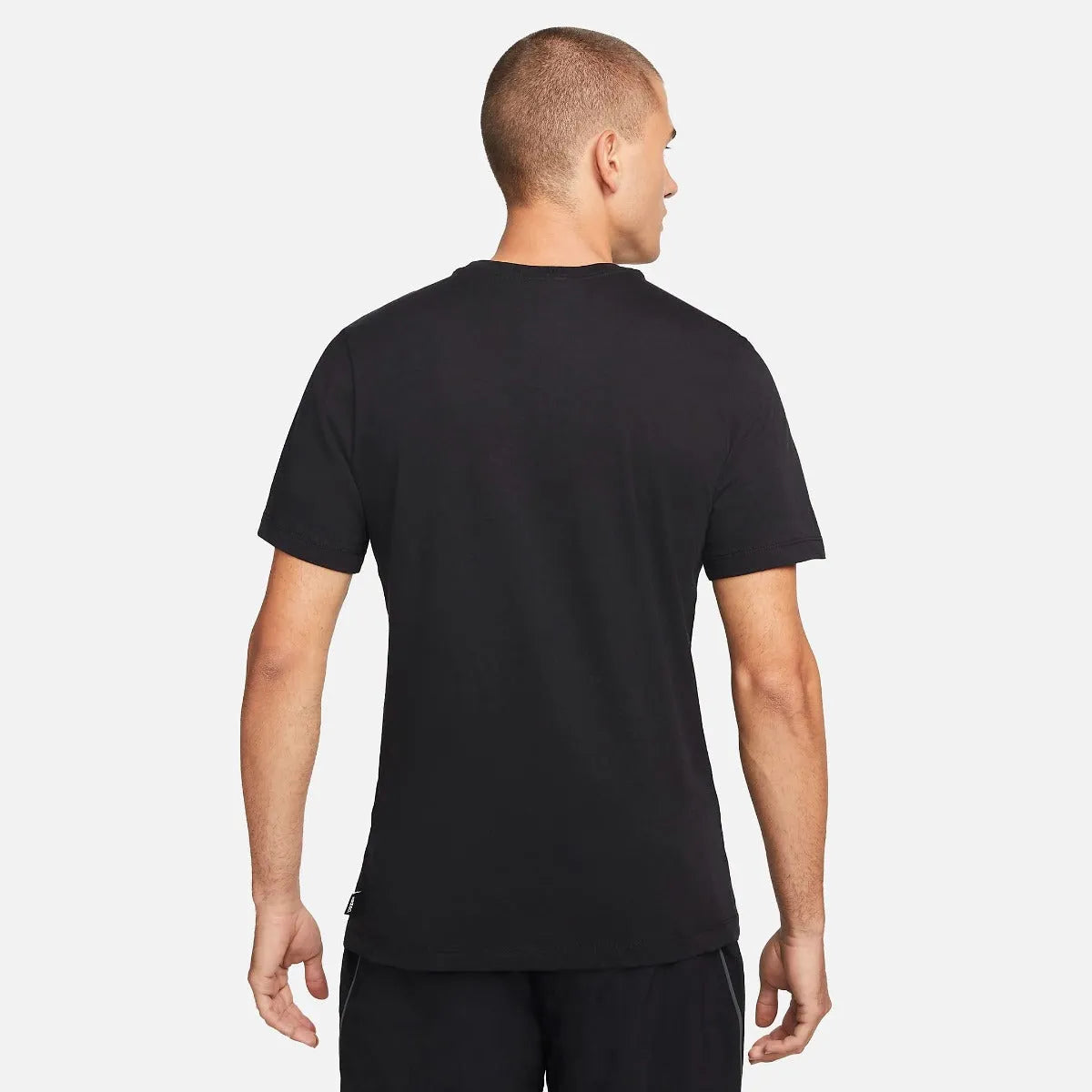 Nike FC Tee Seasonal Block - Black (Model - Back)