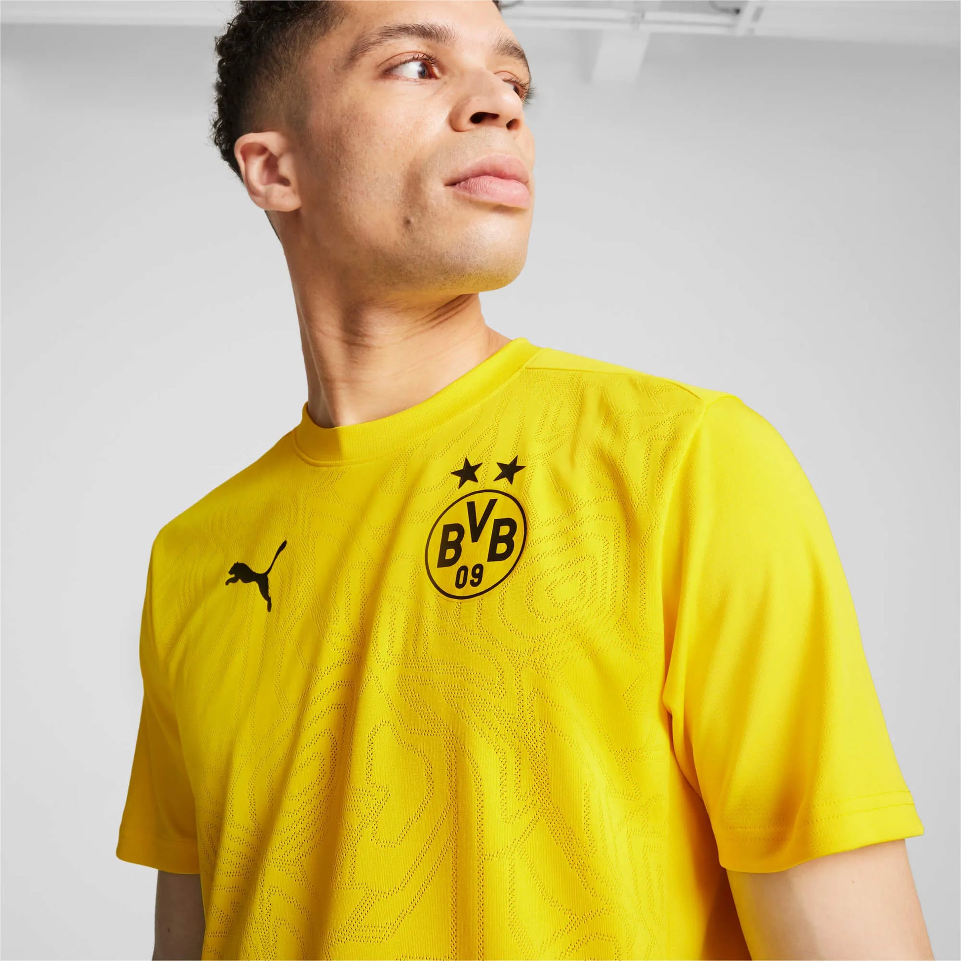 Puma 2024-25 Borussia Dortmund Men's Training Jersey (Detail 1)