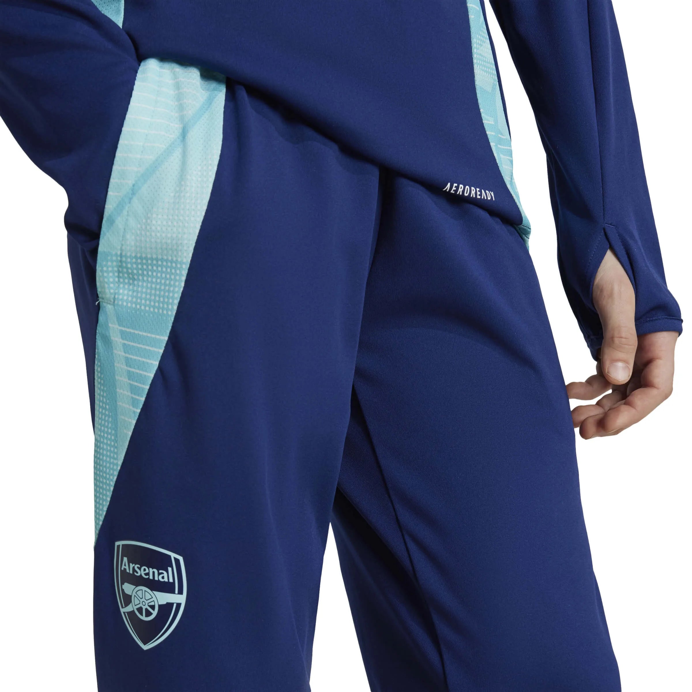 adidas 2024-25 Arsenal Youth Training Pants (Detail 2)