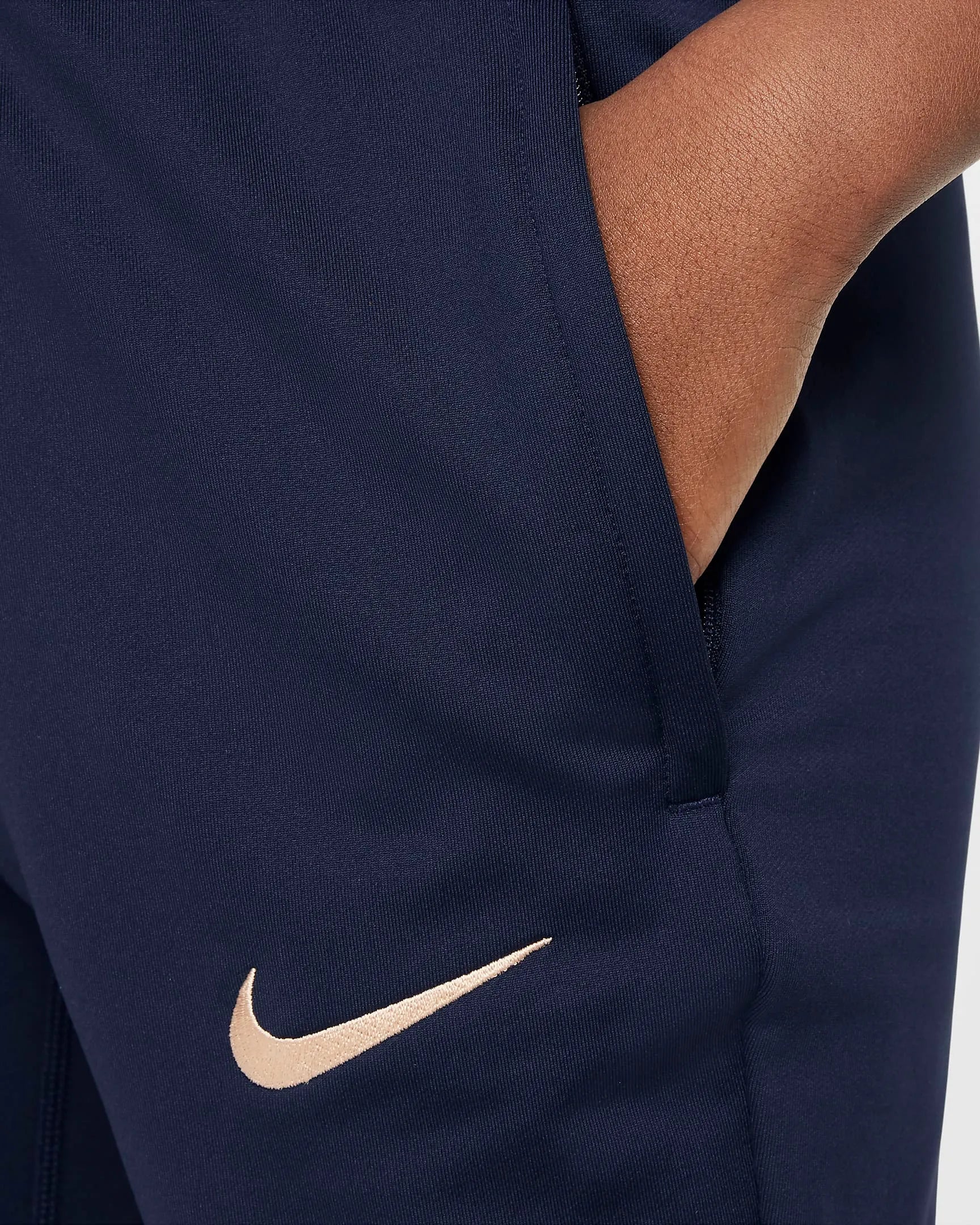 Nike 2024-25 Chelsea Youth Dri-Fit Knit Pants (Detail 3)