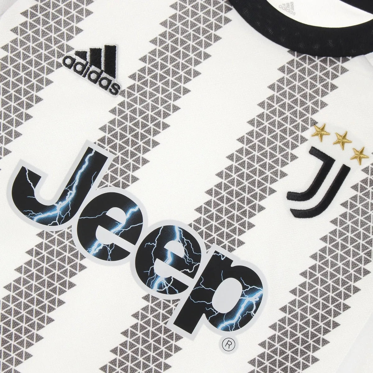 adidas 22-23 Juventus Youth Home Jersey - White-Black (Detail 3)