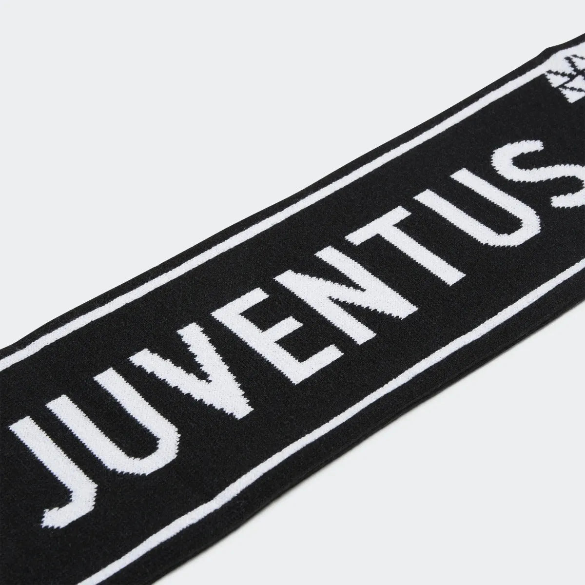 adidas 22-23 Juventus Scarf - Black-White (Detail 1)