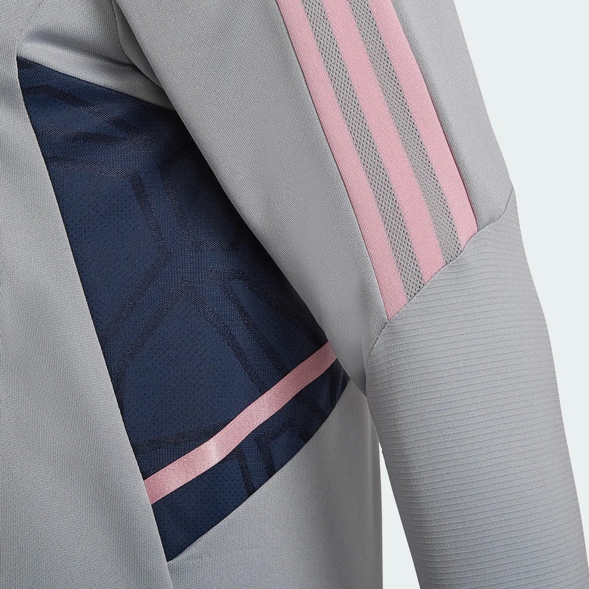 adidas 22-23 Arsenal Training Top - Onix (Detail 3)