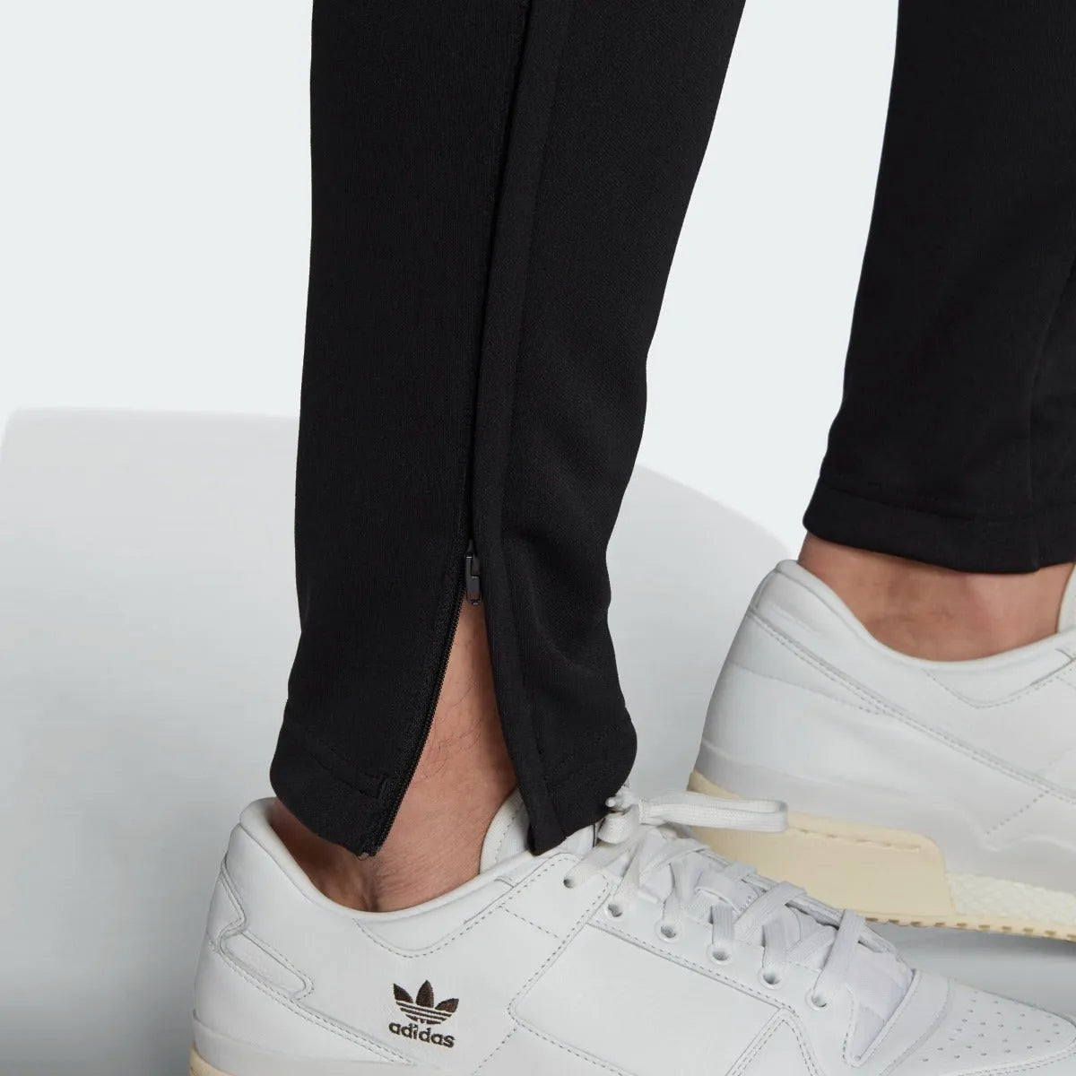 adidas Entrada 22 Training Pants (Detail 3)