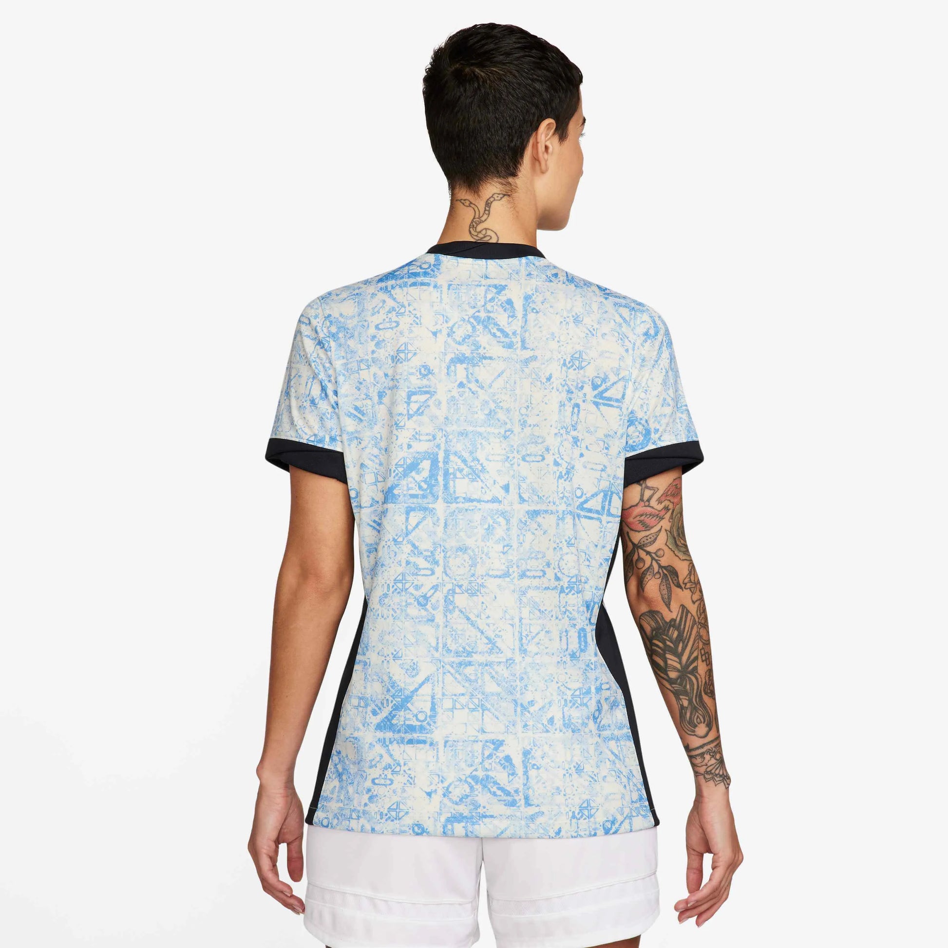 Nike 2024-25 Portugal Women's Stadium Away (Model - Back)