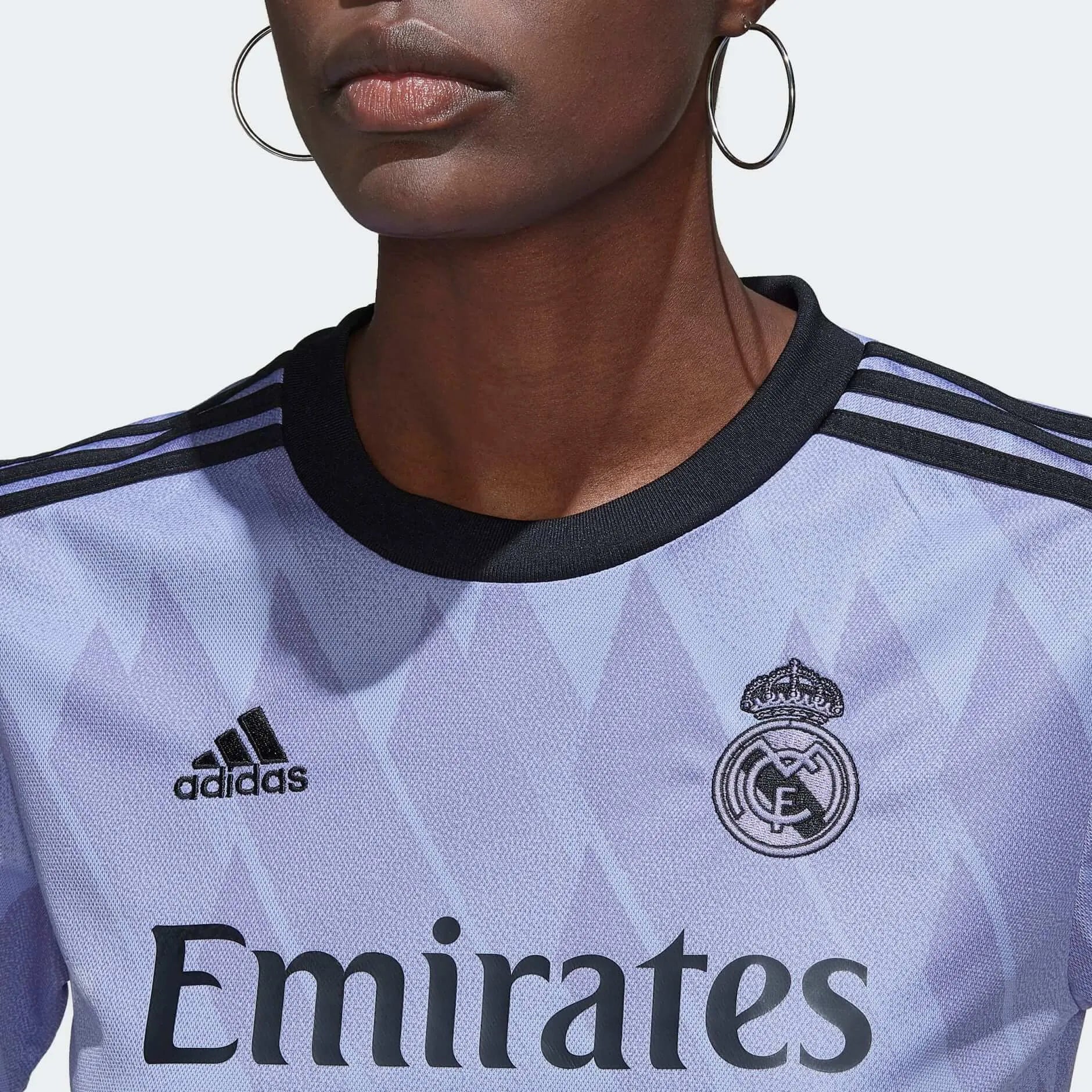 adidas 2022-23 Real Madrid Women's Away Jersey - Light Purple (Detail 1)