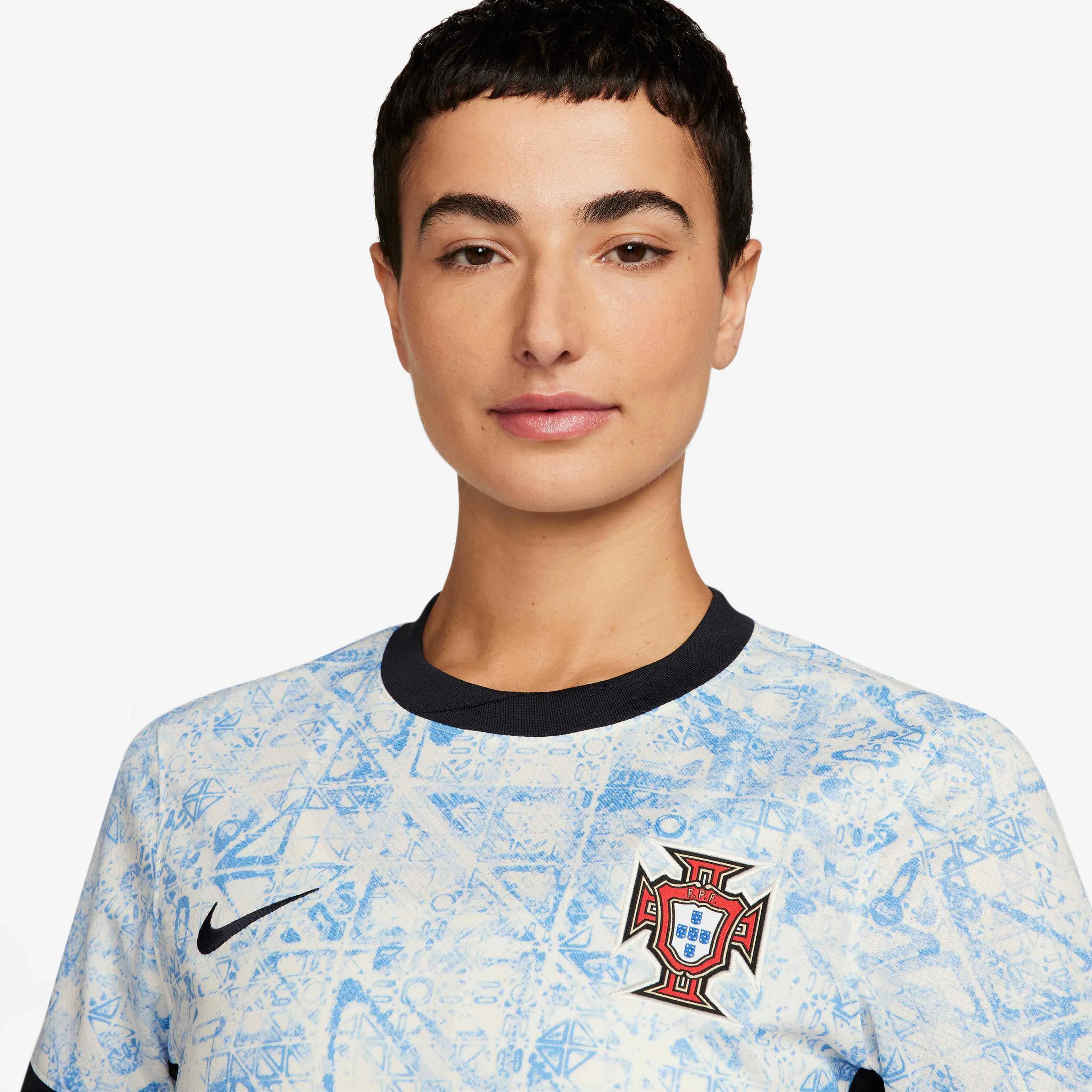 Nike 2024-25 Portugal Women's Stadium Away (Detail 1)