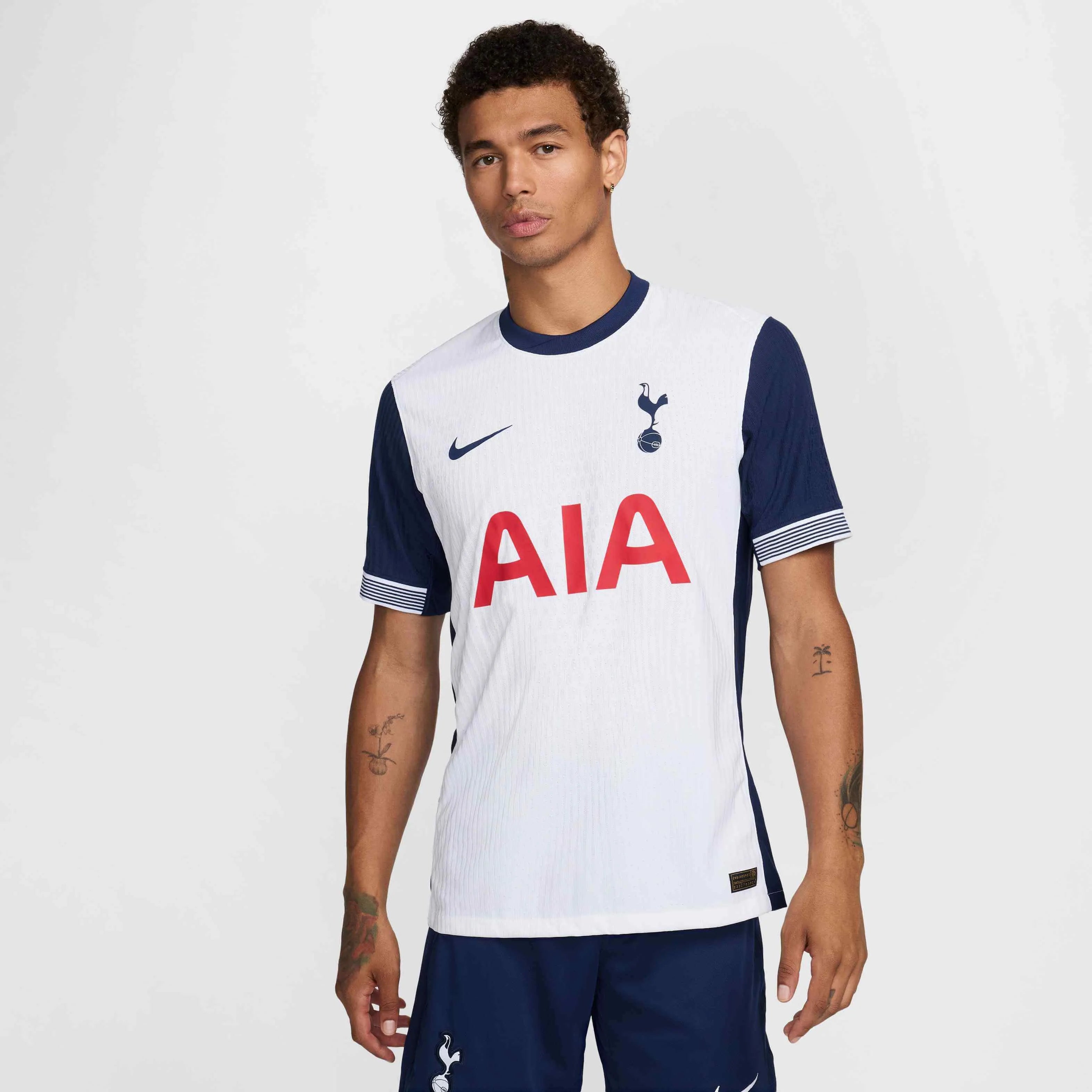 Nike 2024-25 Tottenham Men's Authentic Home Jersey (Model - Front)