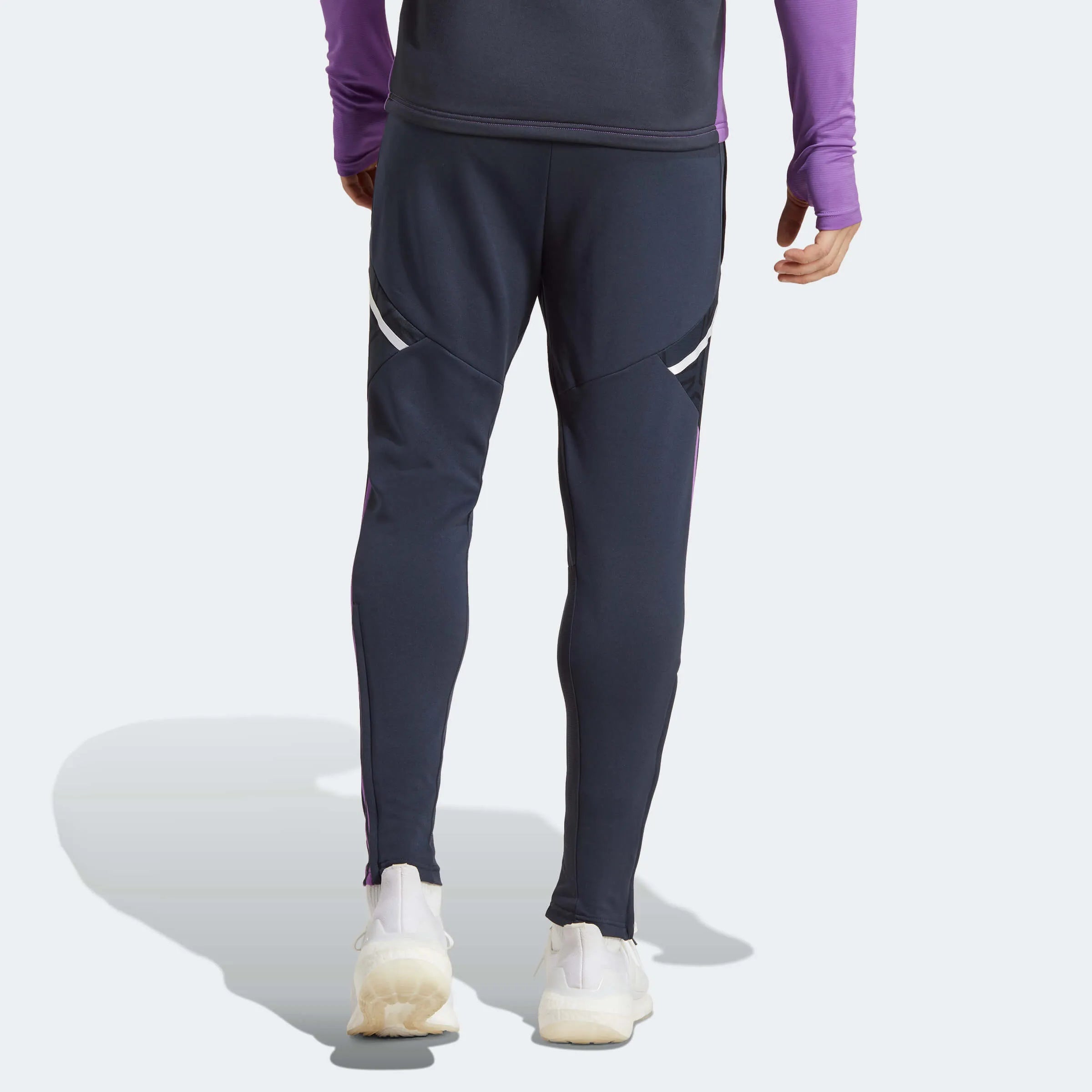 adidas 2023 Real Madrid Training Pants - Night Navy (Model - Back)