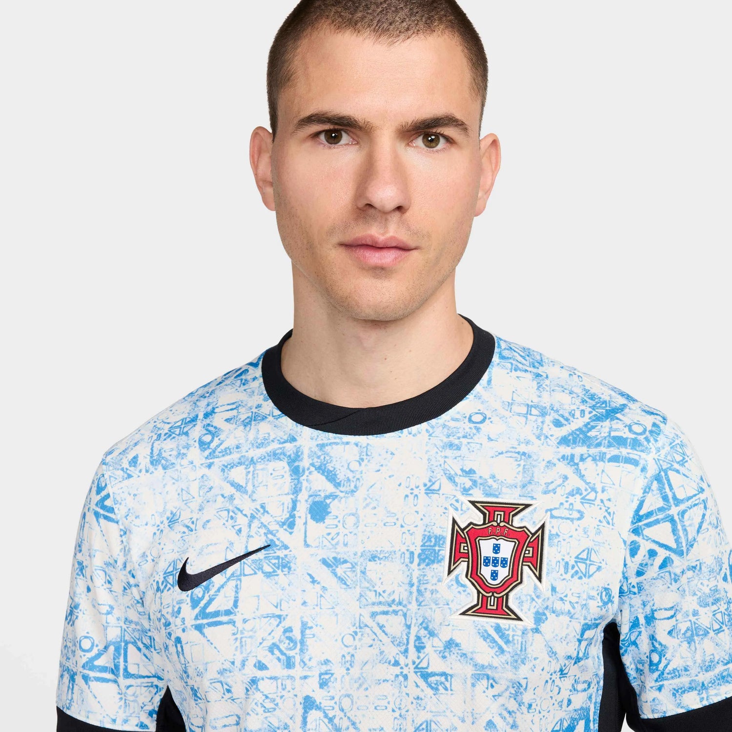 Nike 2024-25 Portugal Men's Stadium Away Jersey (Detail 1)