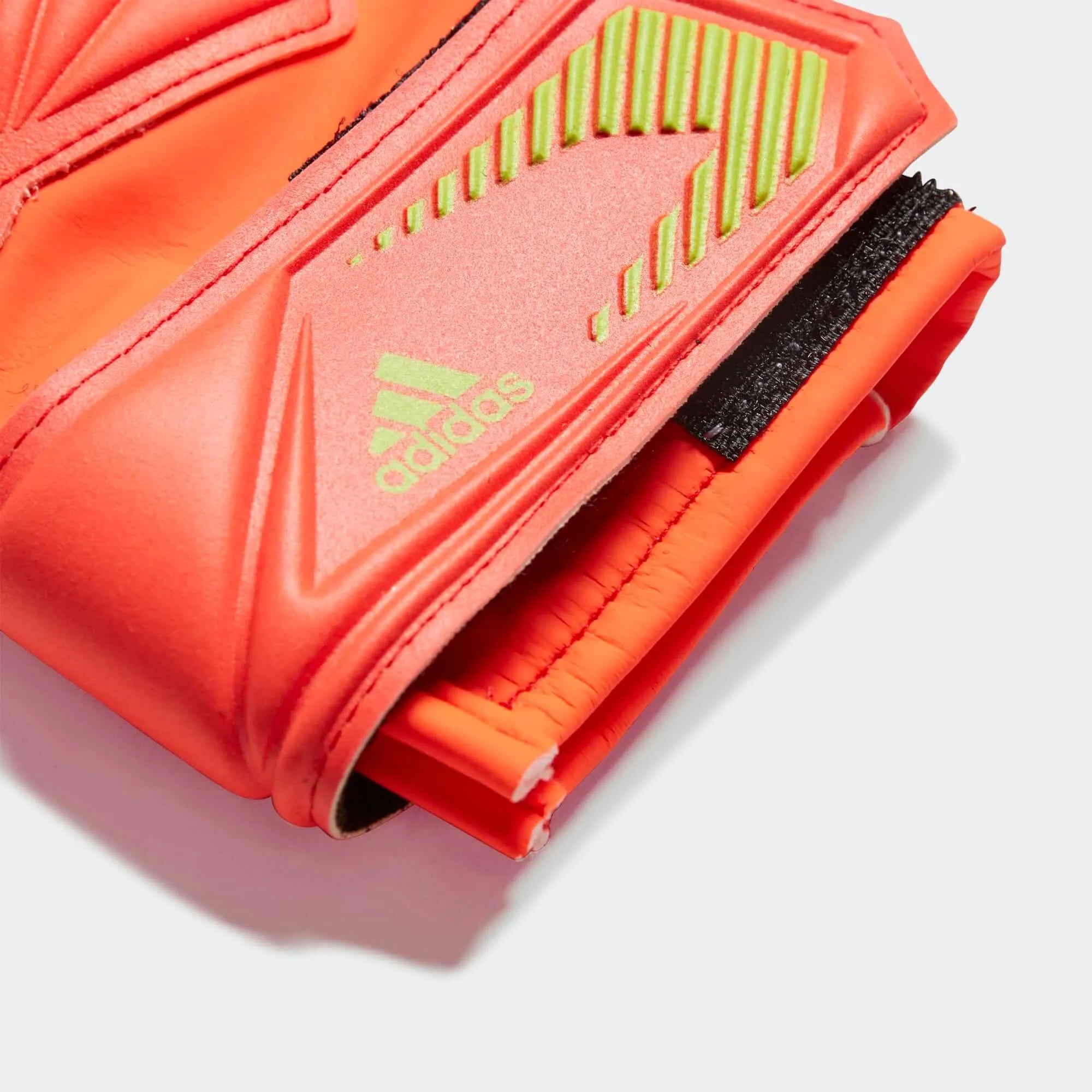 adidas Predator GL Match FS Youth Goalkeeper Gloves - Solar Red-Solar Green (Detail 2)