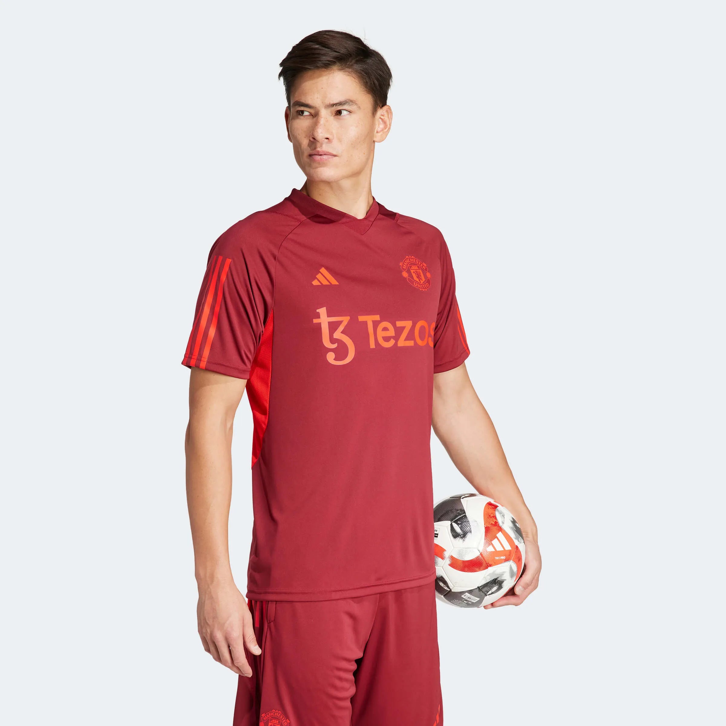 adidas 2023-24 Manchester United Men's EU Training Jersey (Model - Side)