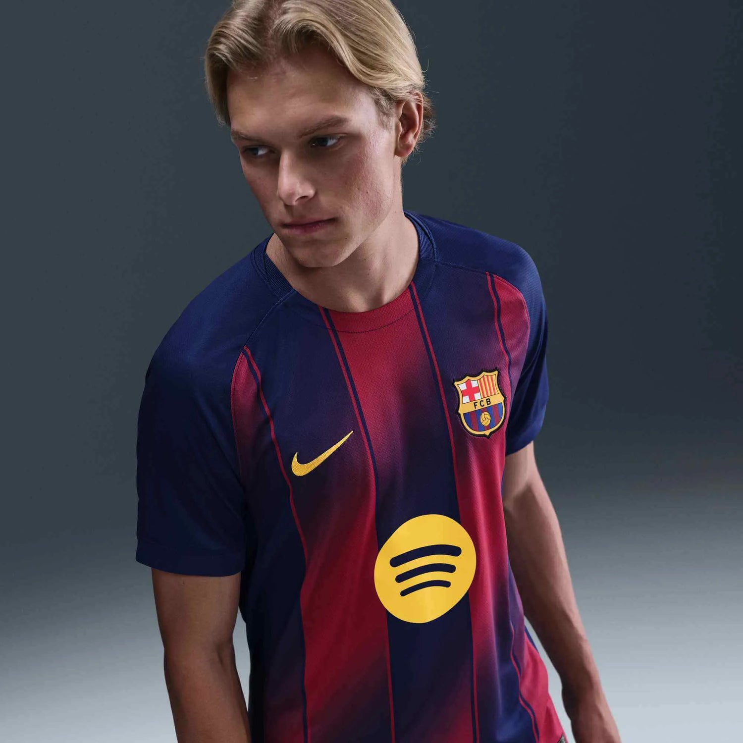 Nike 2025-26 Barcelona Men's Stadium Home Soccer Jersey (Detail 1)