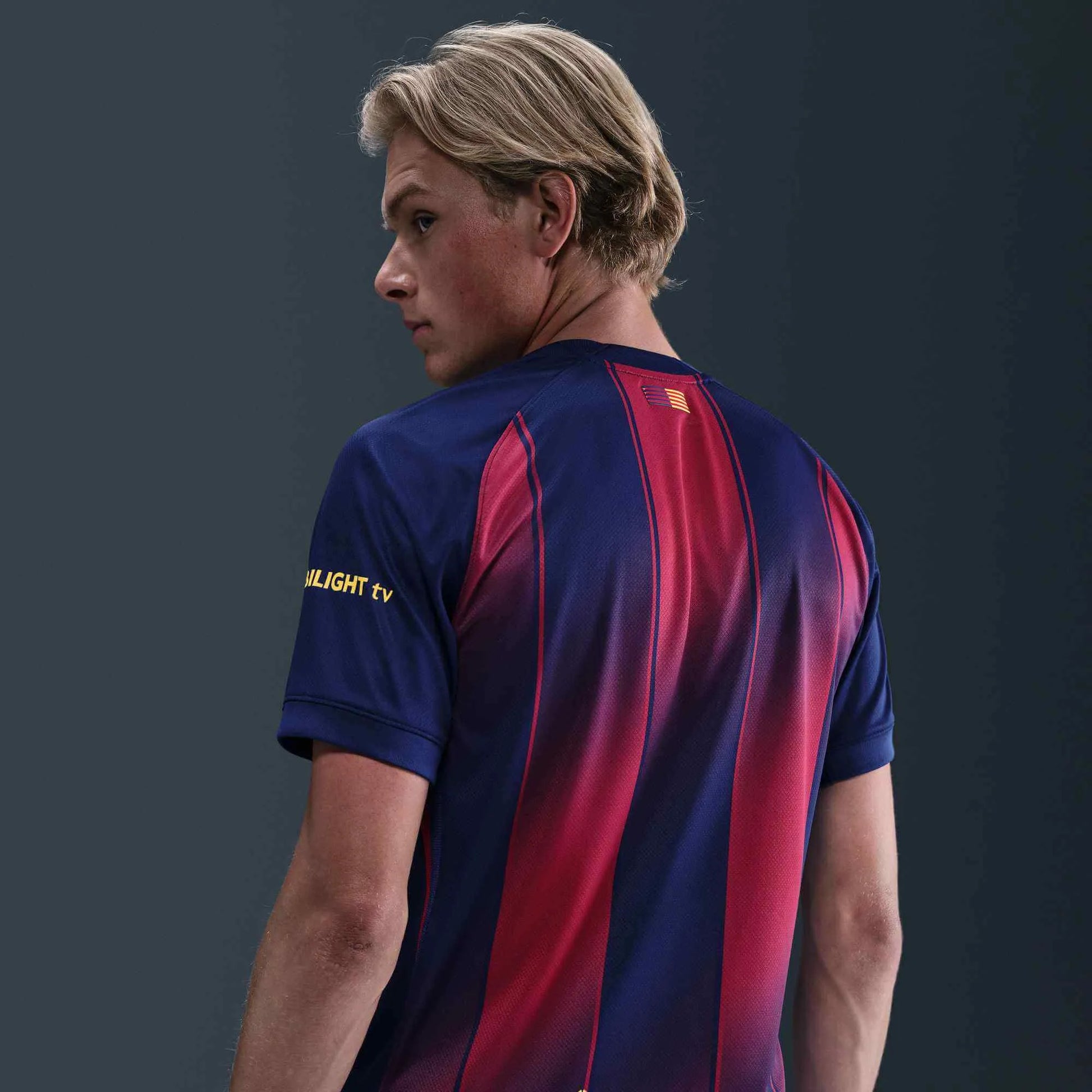 Nike 2025-26 Barcelona Men's Stadium Home Soccer Jersey (Detail 2)
