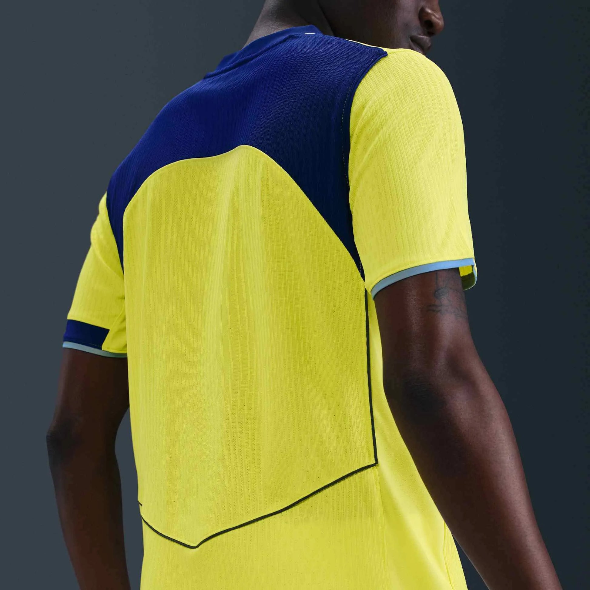 Nike 2025-26 Tottenham Men's Authentic Third Soccer Jersey (Detail 3)