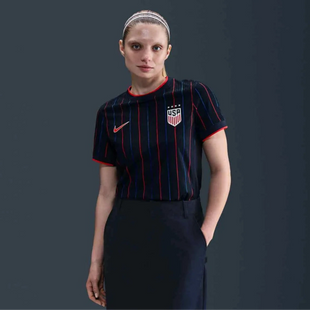 Nike 2025 USA Women's 4-Star Authentic Away Soccer Jersey (Model - Front)