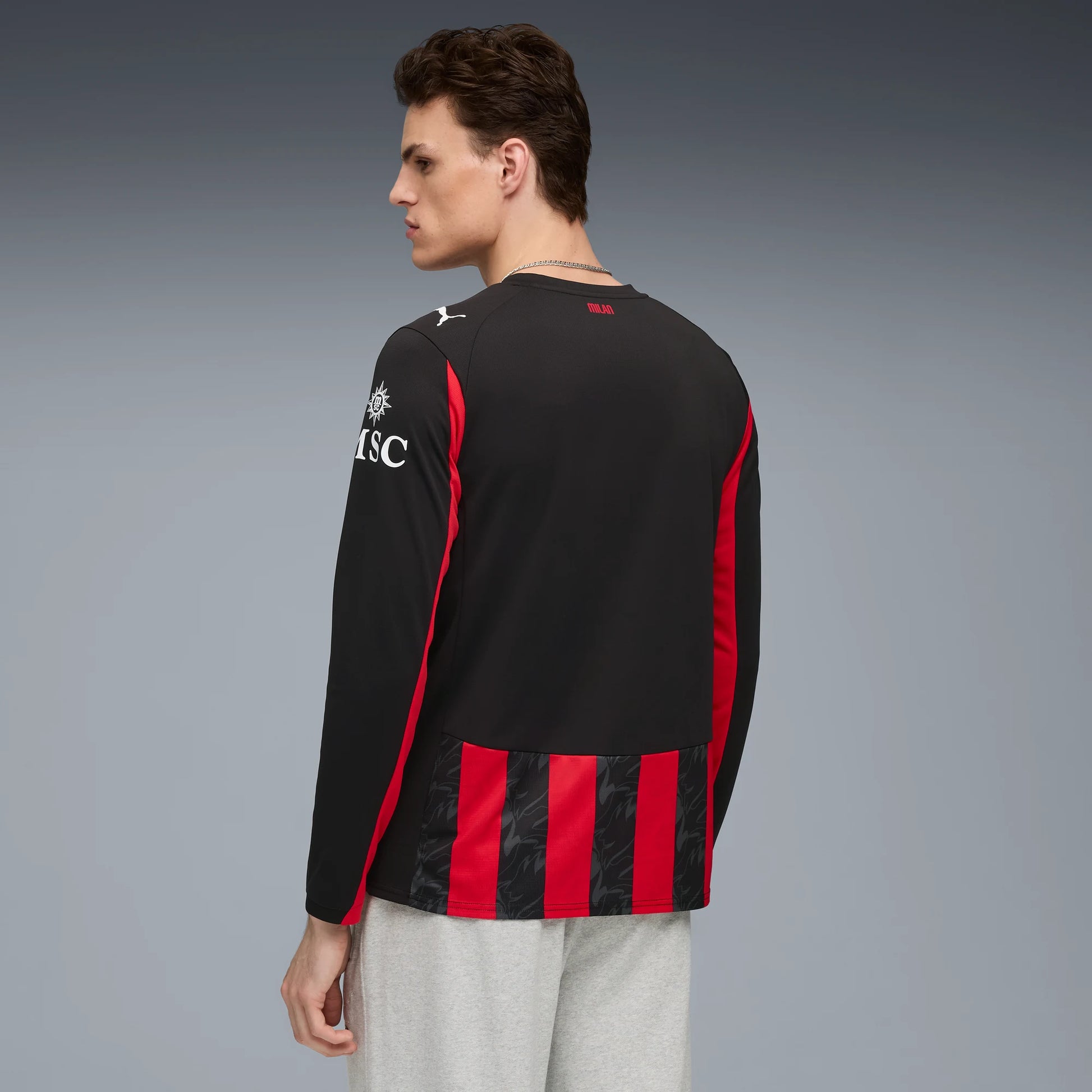 Puma 2025-26 AC Milan Men's Stadium Home Long-Sleeve Soccer Jersey (Model - Back)