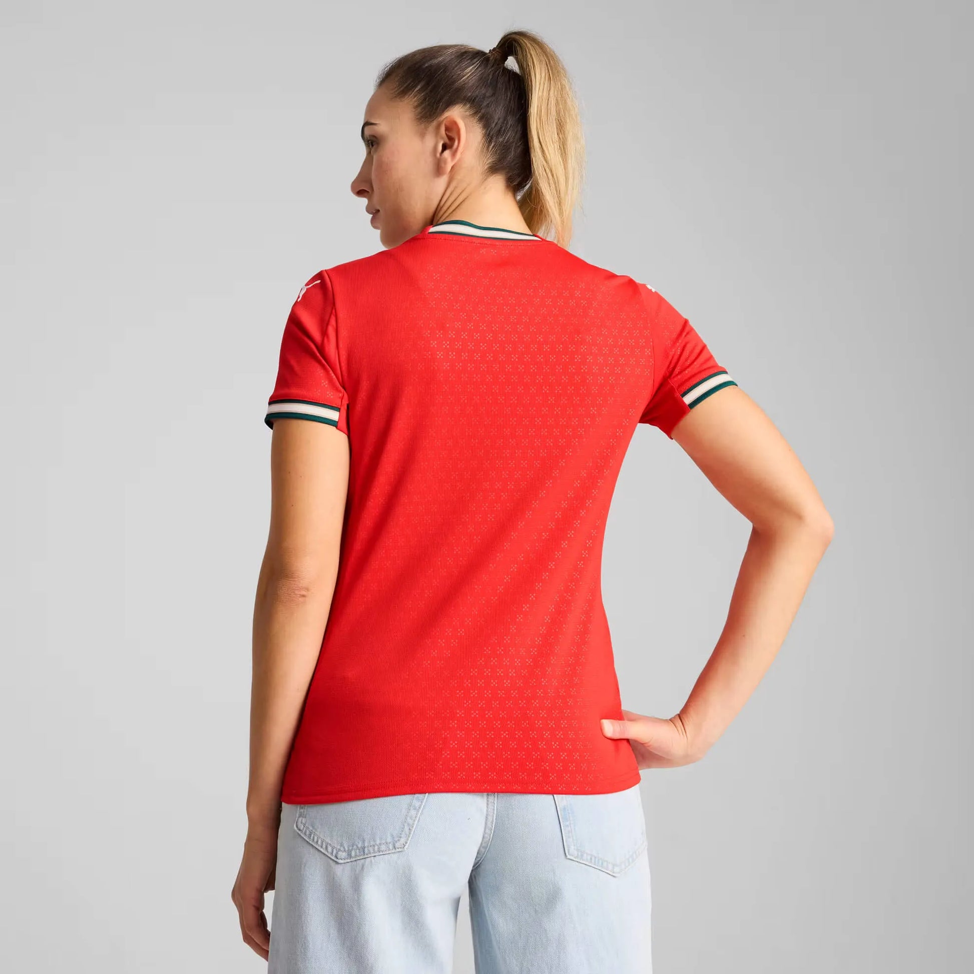 Puma 2025-26 Portugal Women's Stadium Home Jersey (Model - Back)