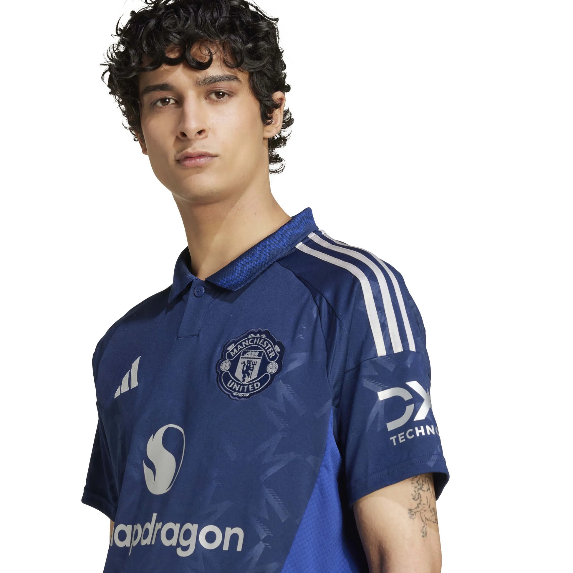 adidas 2024-25 Manchester United Men's Stadium Away Jersey (Detail 2)