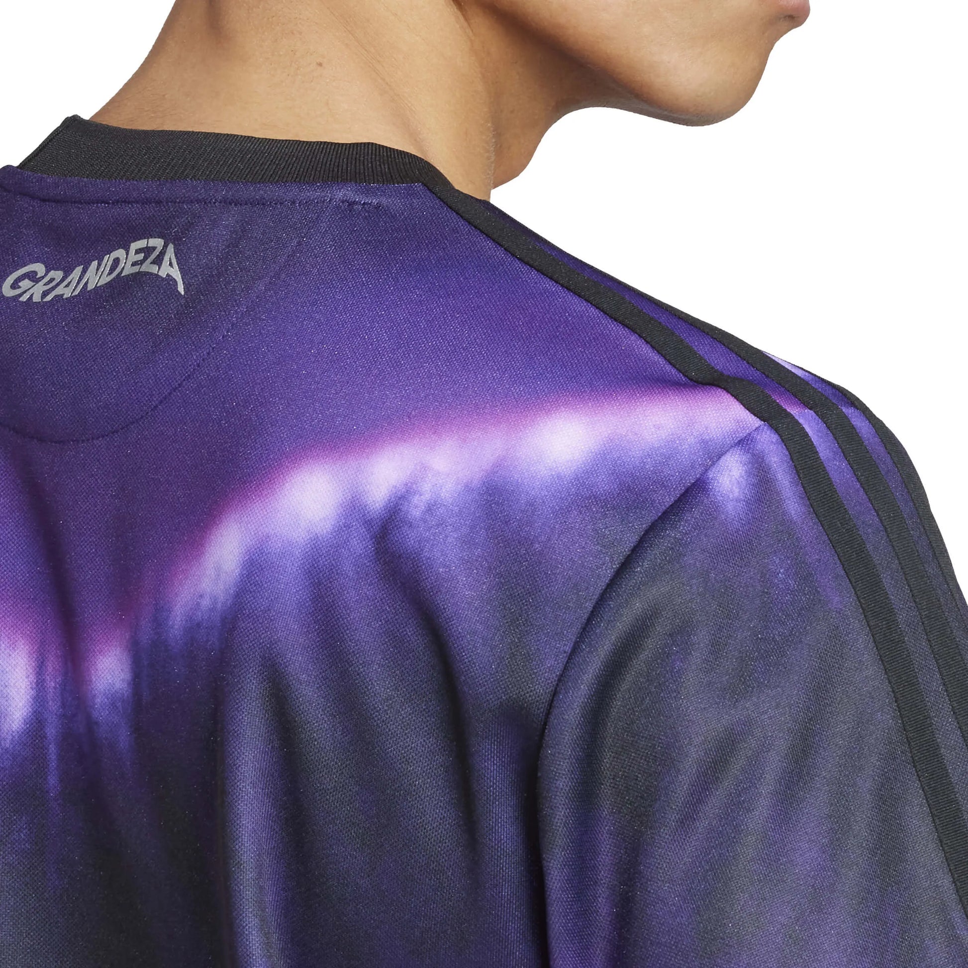 adidas 2024-25 Real Madrid Men's CNY Jersey (Detail 2)