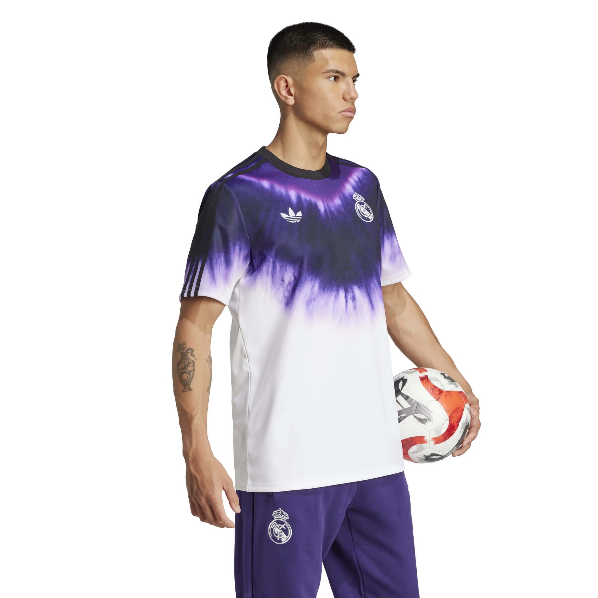 adidas 2024-25 Real Madrid Men's CNY Jersey (Model - Side)