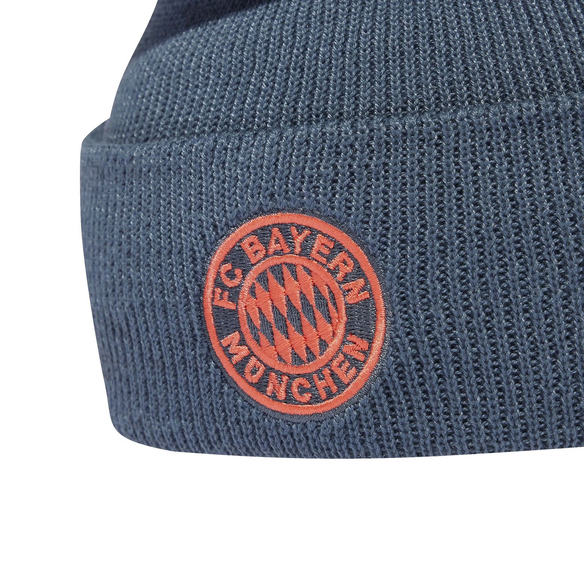 adidas 2025-26 Bayern Munich Woolie Beanie (Detail 2)