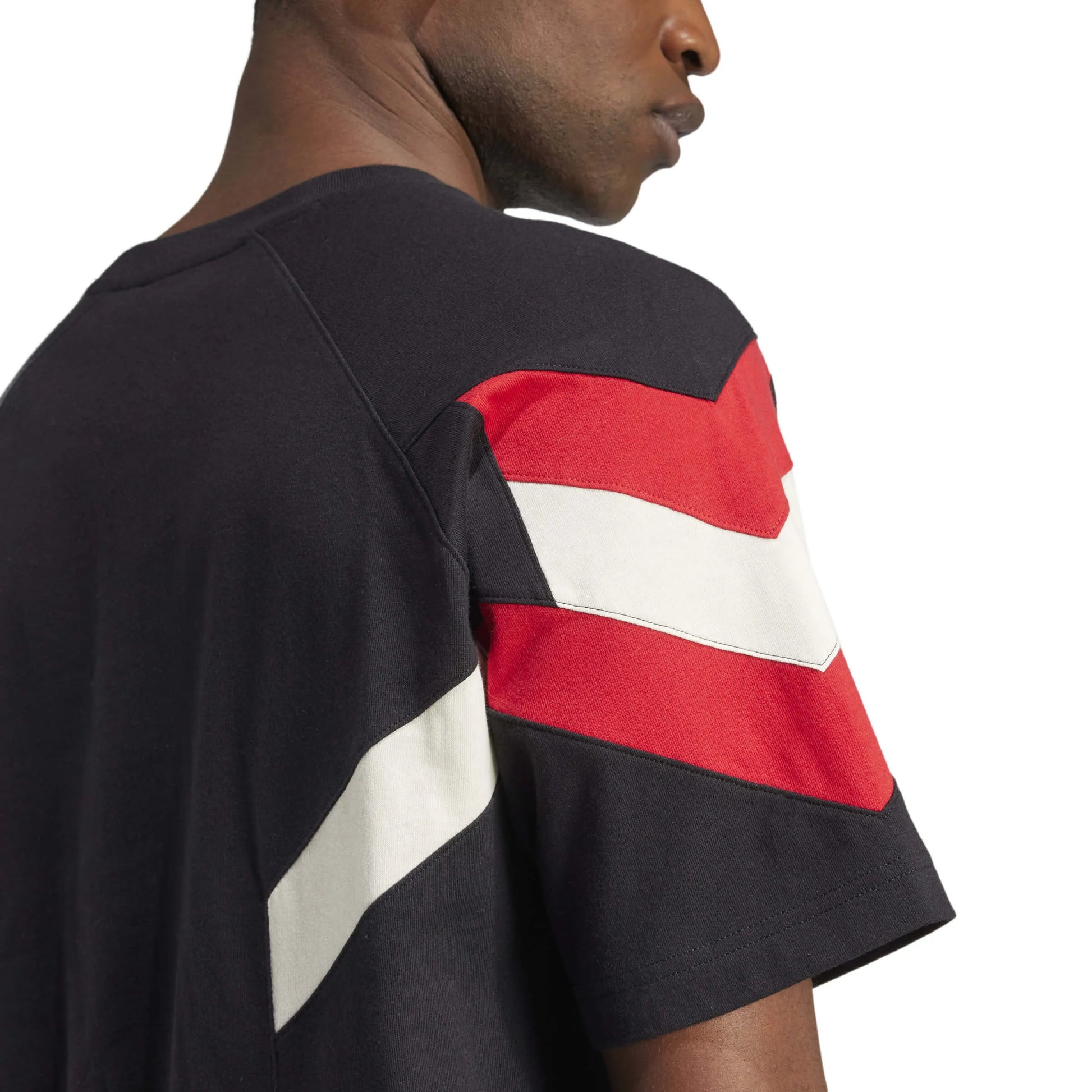 adidas 2024-25 Manchester United Men's Originals Tee (Detail 2)