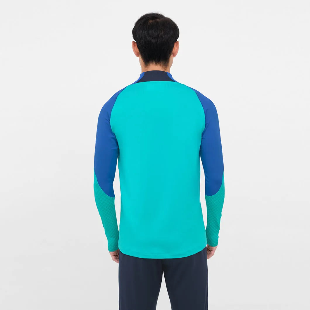 Nike 2022-23 FC Barcelona Strike Drill Top - Aqua-Signal Blue (Model - Back)