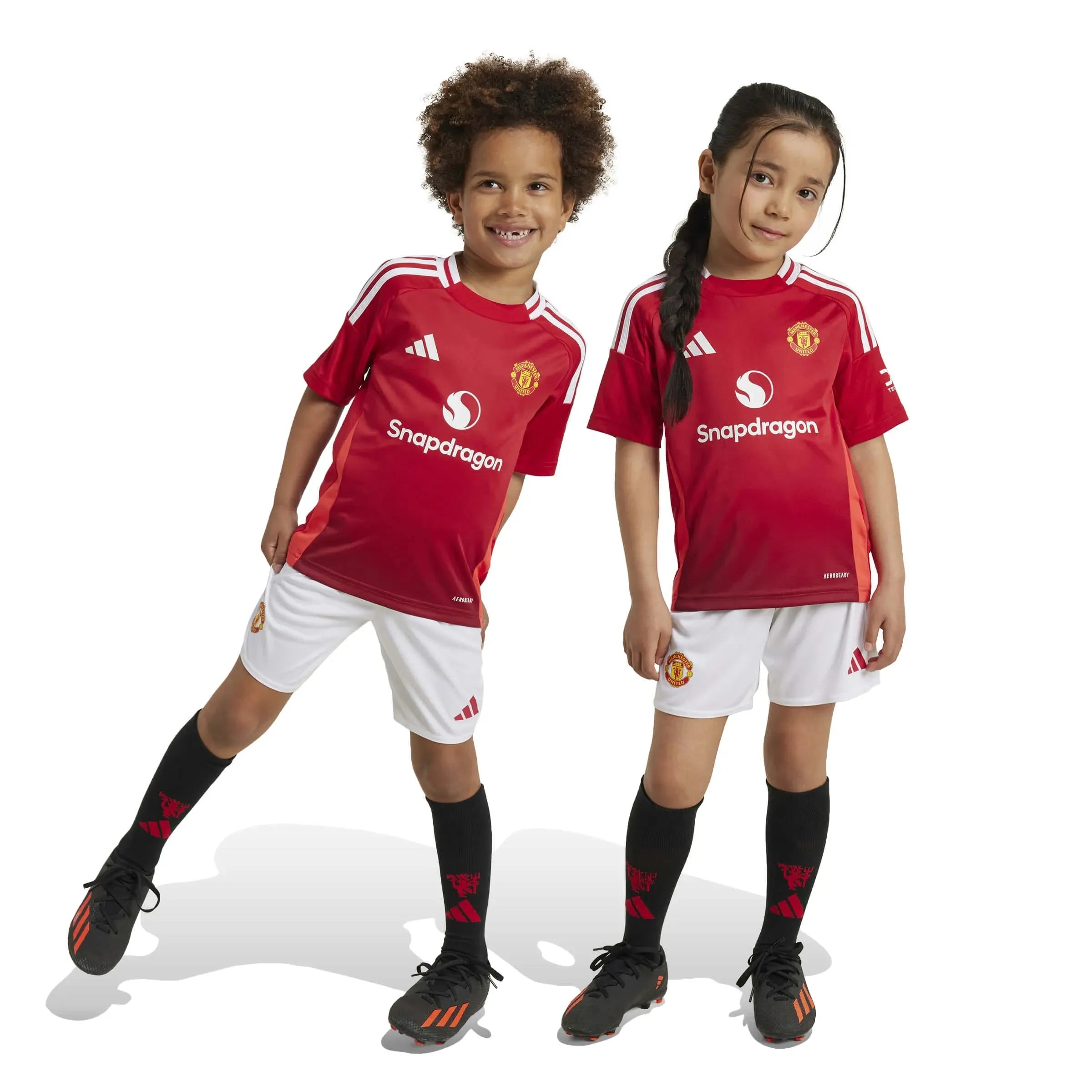 adidas 2024-25 Manchester United Kids' Home Mini Kit (Models - Front)