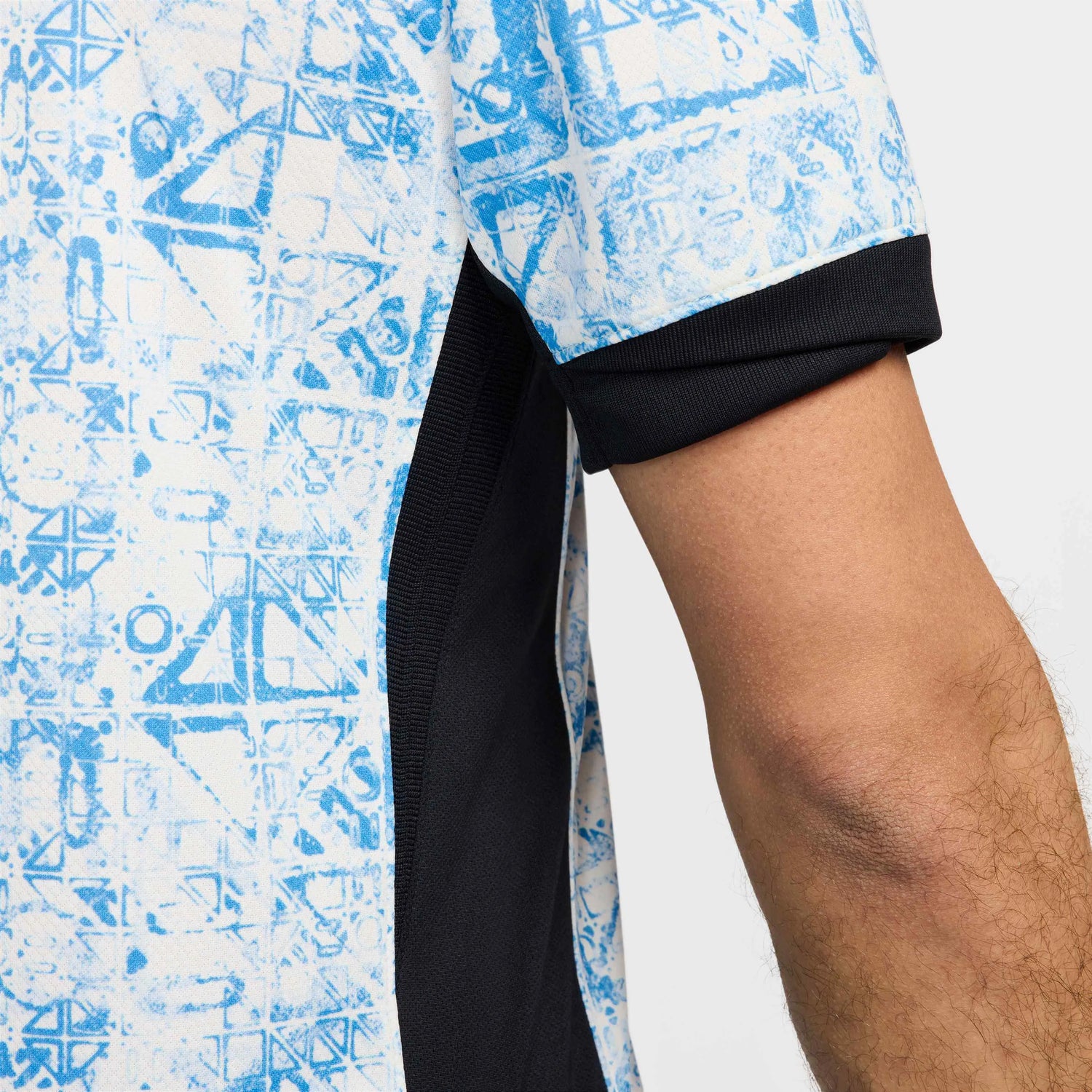 Nike 2024-25 Portugal Men's Stadium Away Jersey (Detail 3)