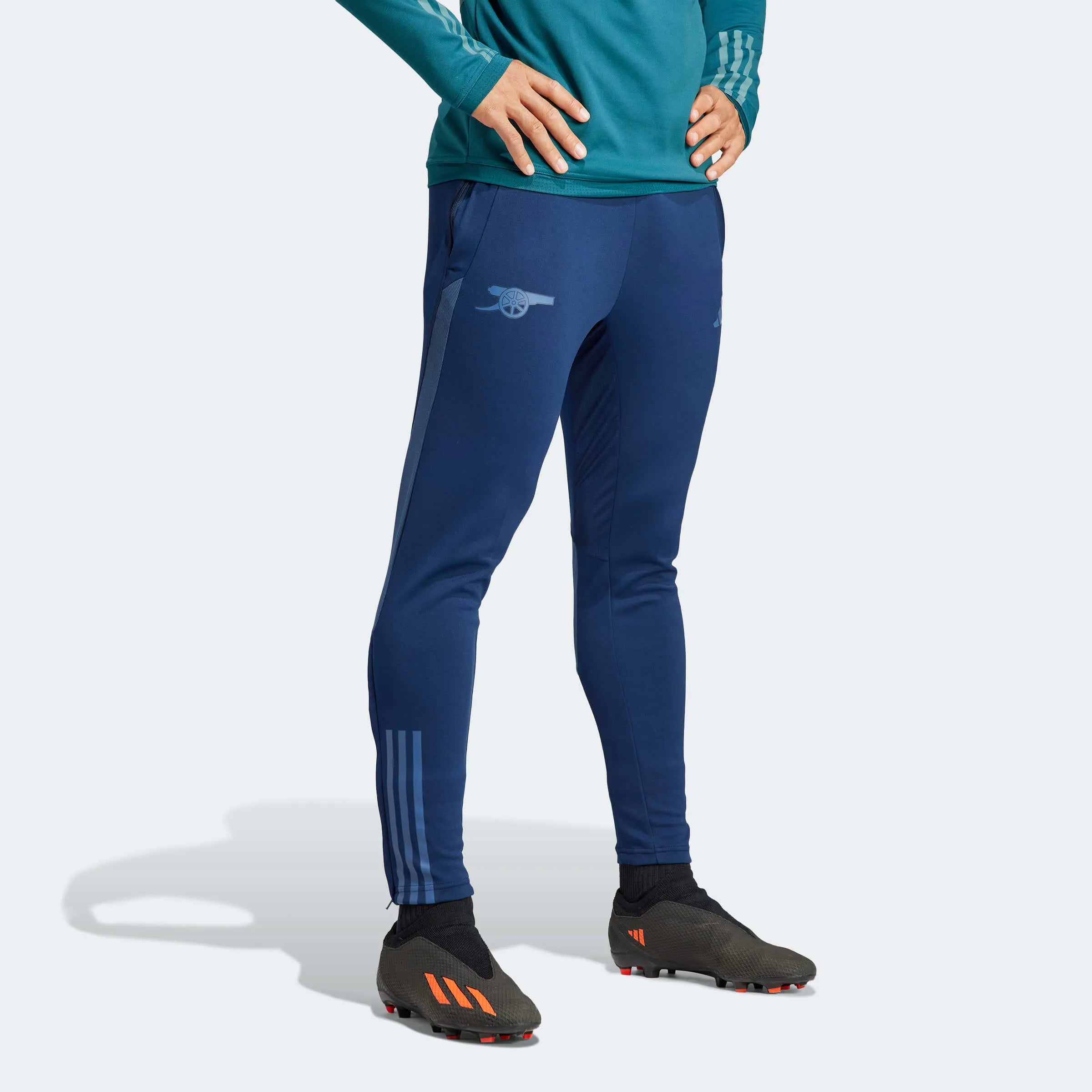 adidas 2023-24 Arsenal Men's EU Training Pants (Model - Front)