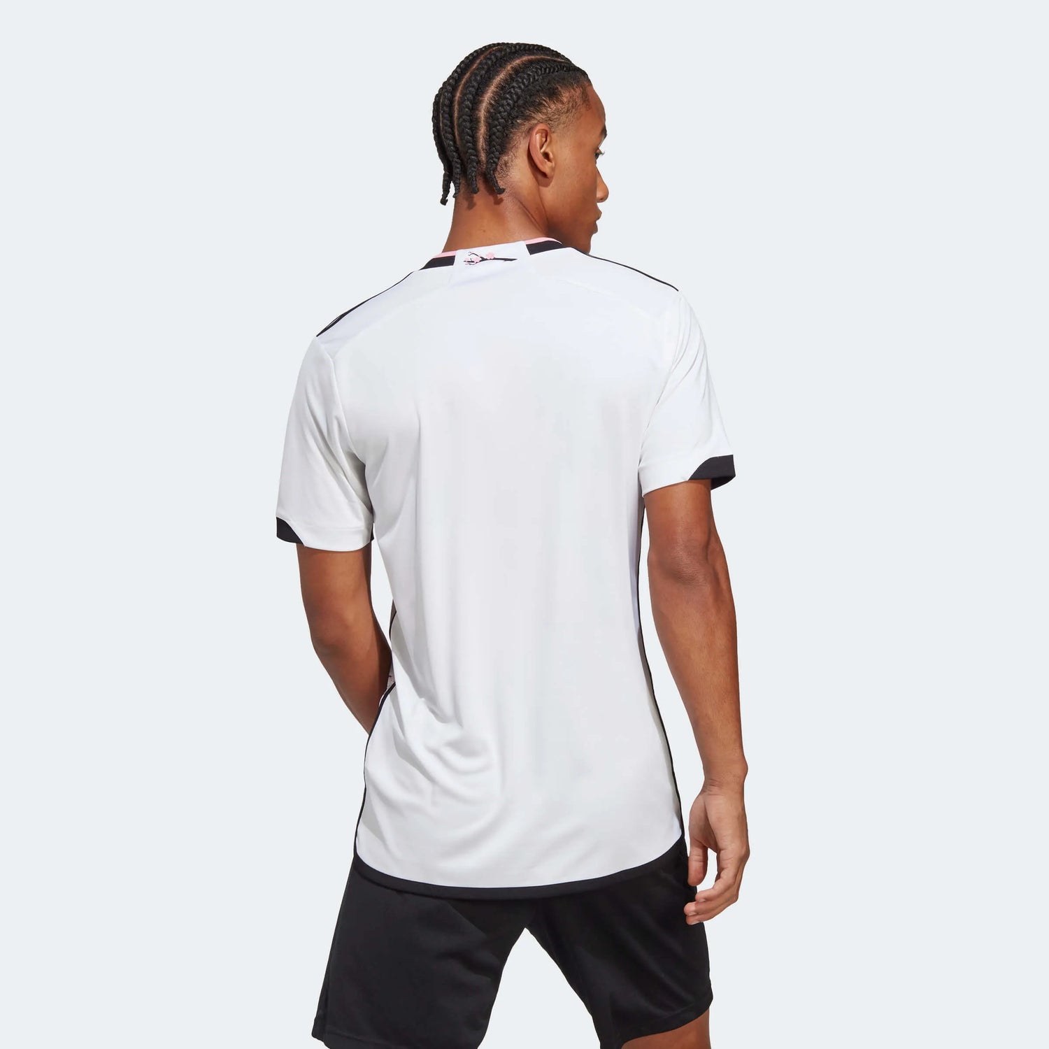 adidas 2023-24 DC United Away Jersey - White (Model - Back)