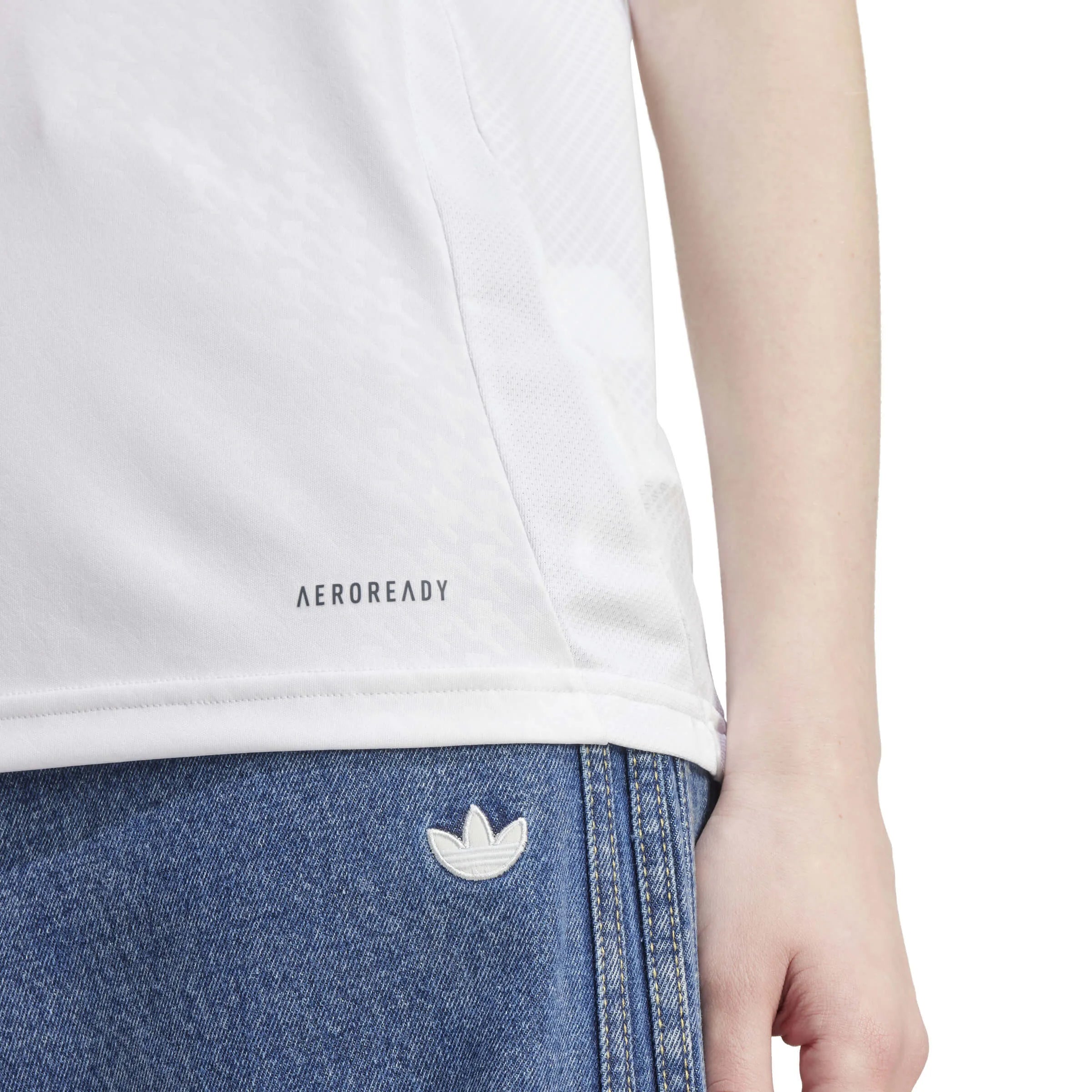 adidas 2024-25 Real Madrid Women's Stadium Home Jersey (Detail 2)