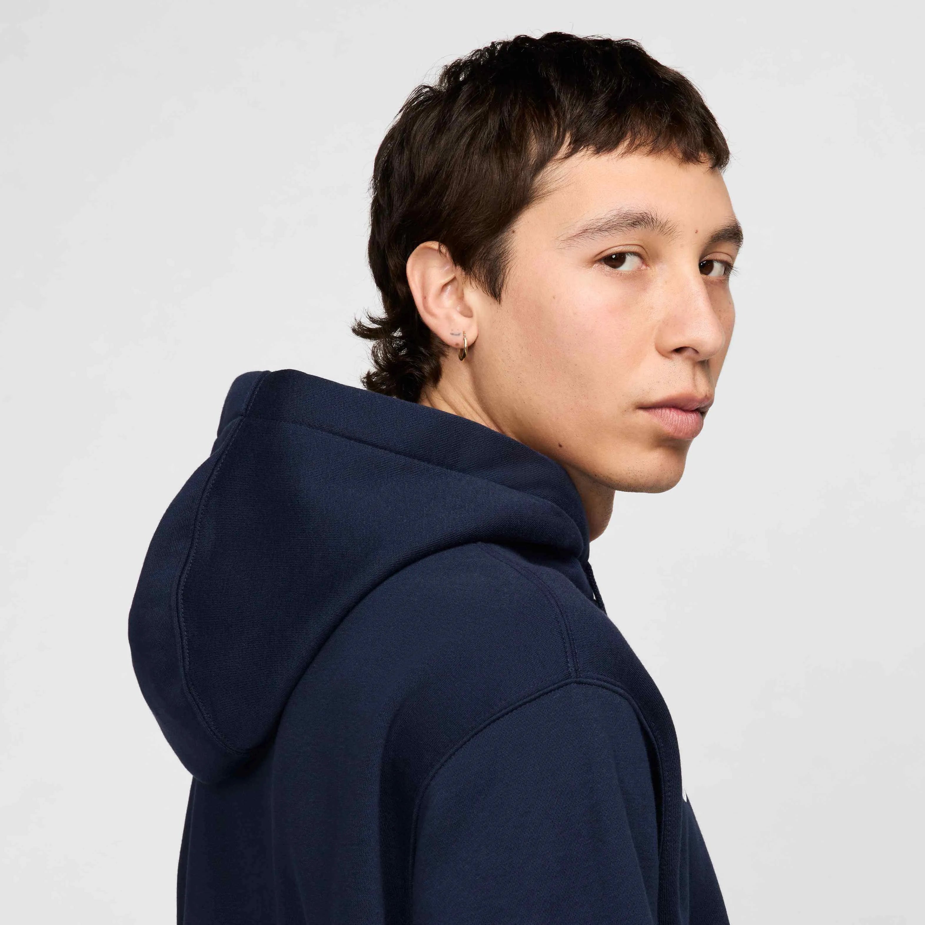 Nike 2024-25 Pumas Men's Club Pullover Hoodie (Detail 2)