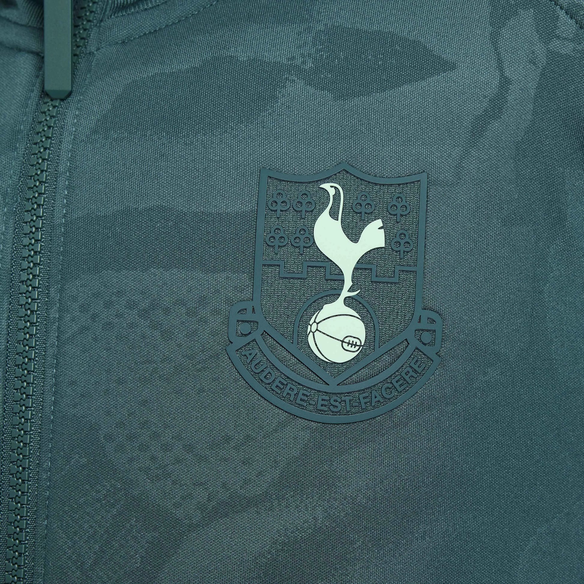 Nike 2024-25 Tottenham Youth Academy Pro Third Jacket (Detail 2)