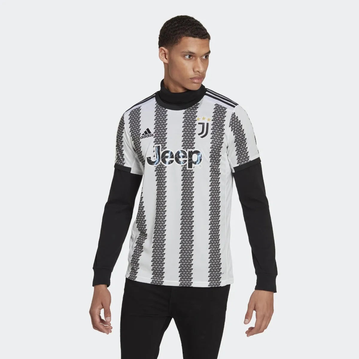adidas 22-23 Juventus Home Jersey - White-Black (Model - Front)