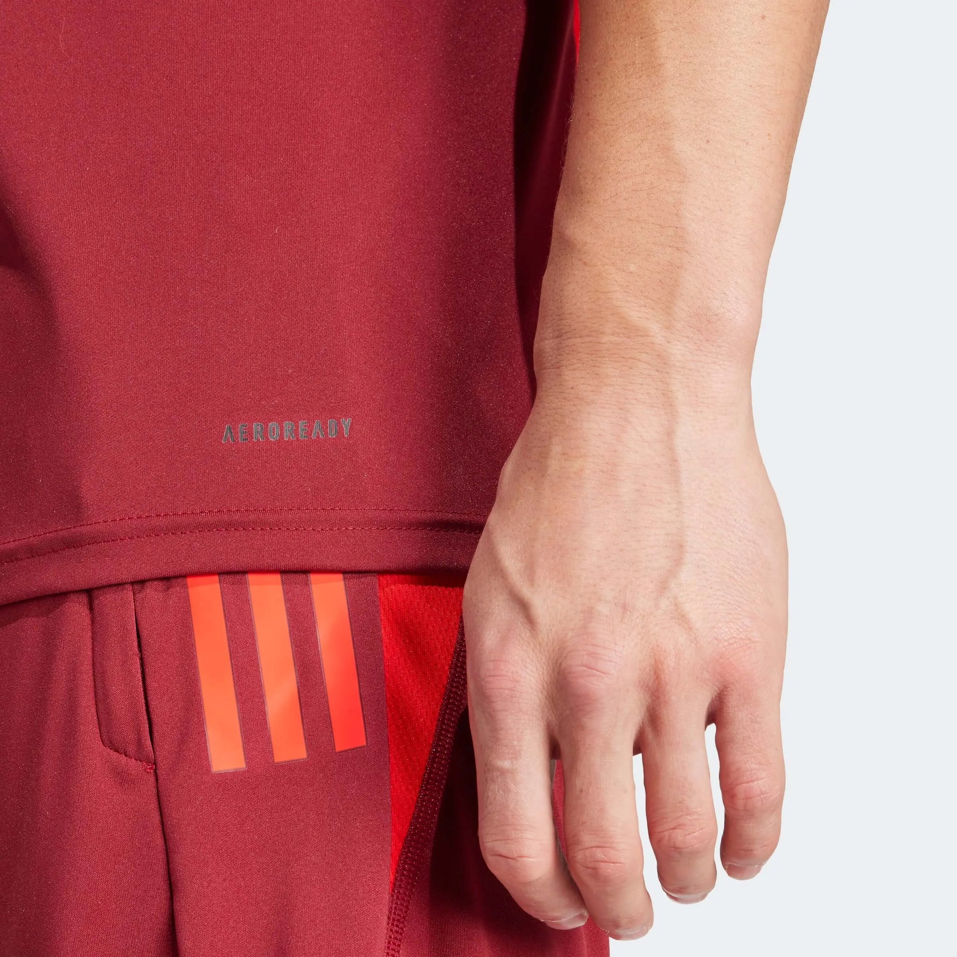 adidas 2023-24 Manchester United Men's EU Training Jersey (Detail 2)