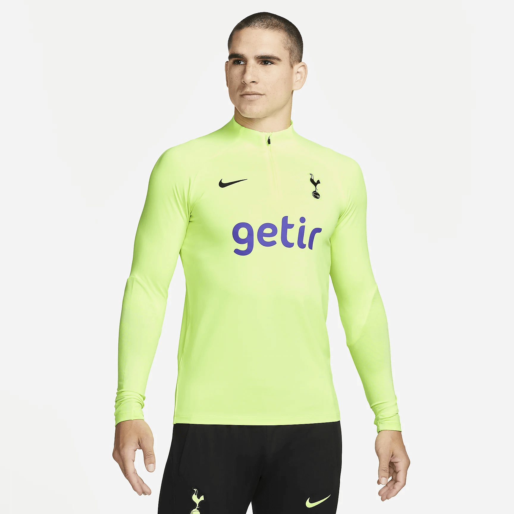 Tottenham Goalkeeper Shirt 2022/23