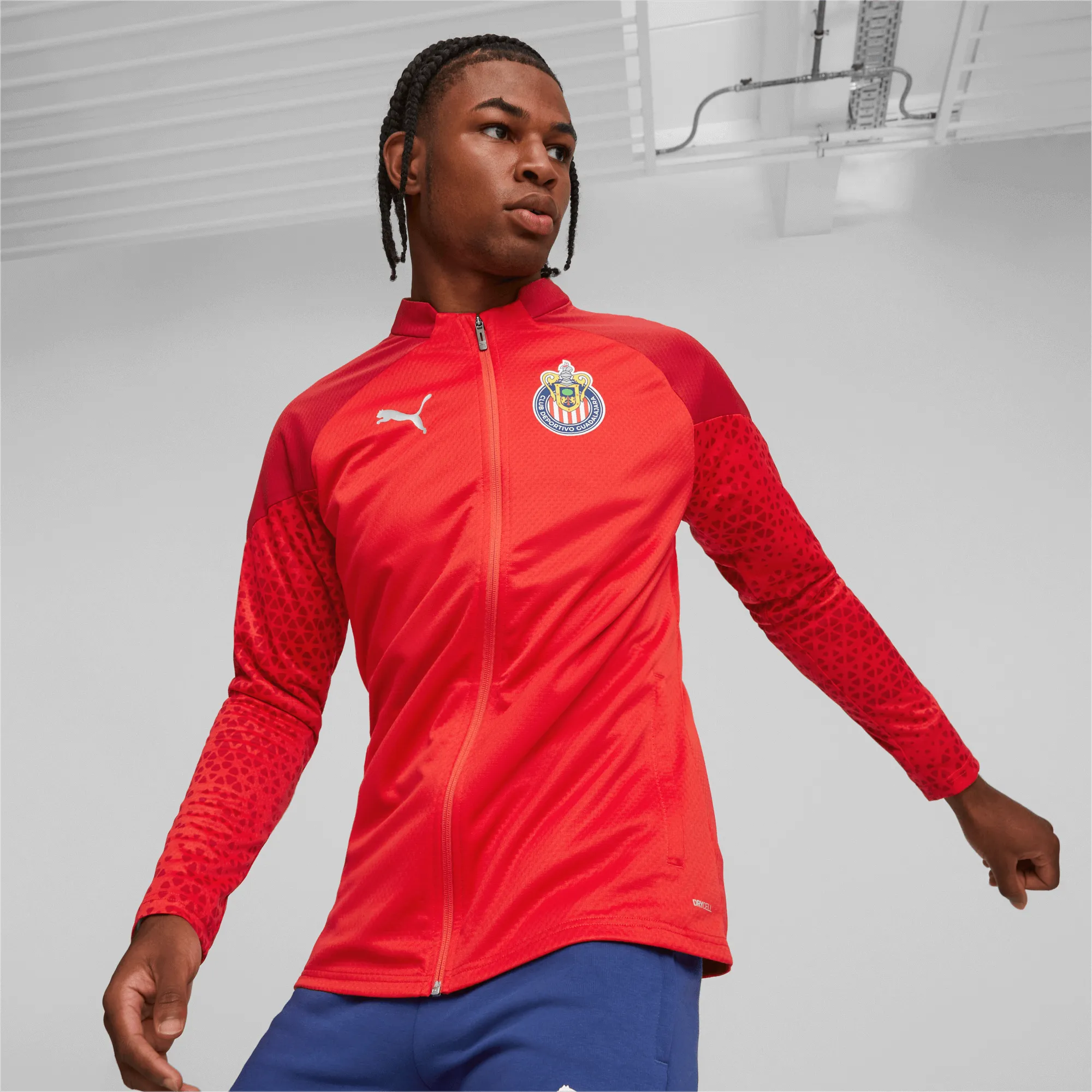 Puma 2023-24 Chivas Men's Training Jacket (Model - Front)