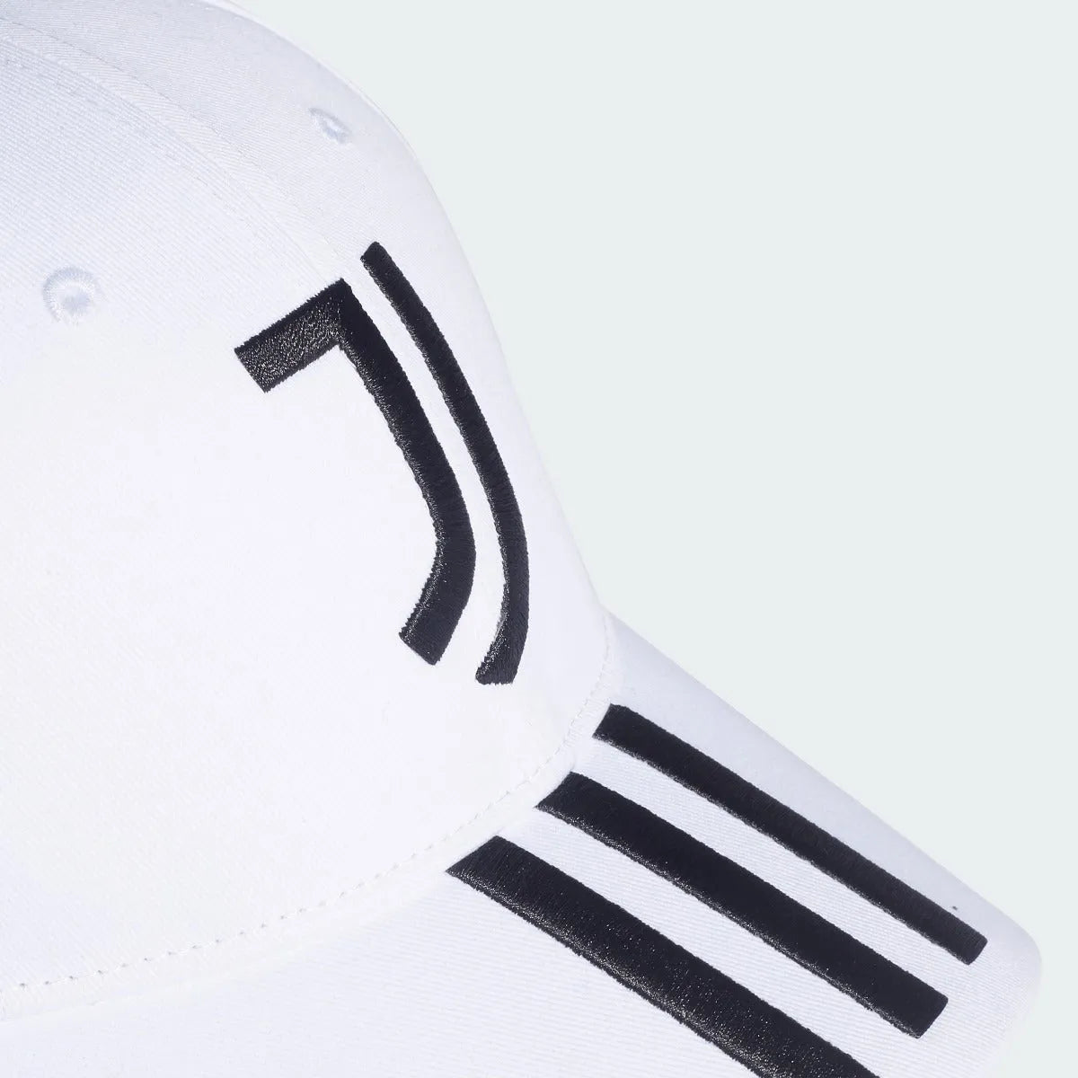 adidas 2022-23 Juventus Baseball Cap - White-Black (Detail 1)