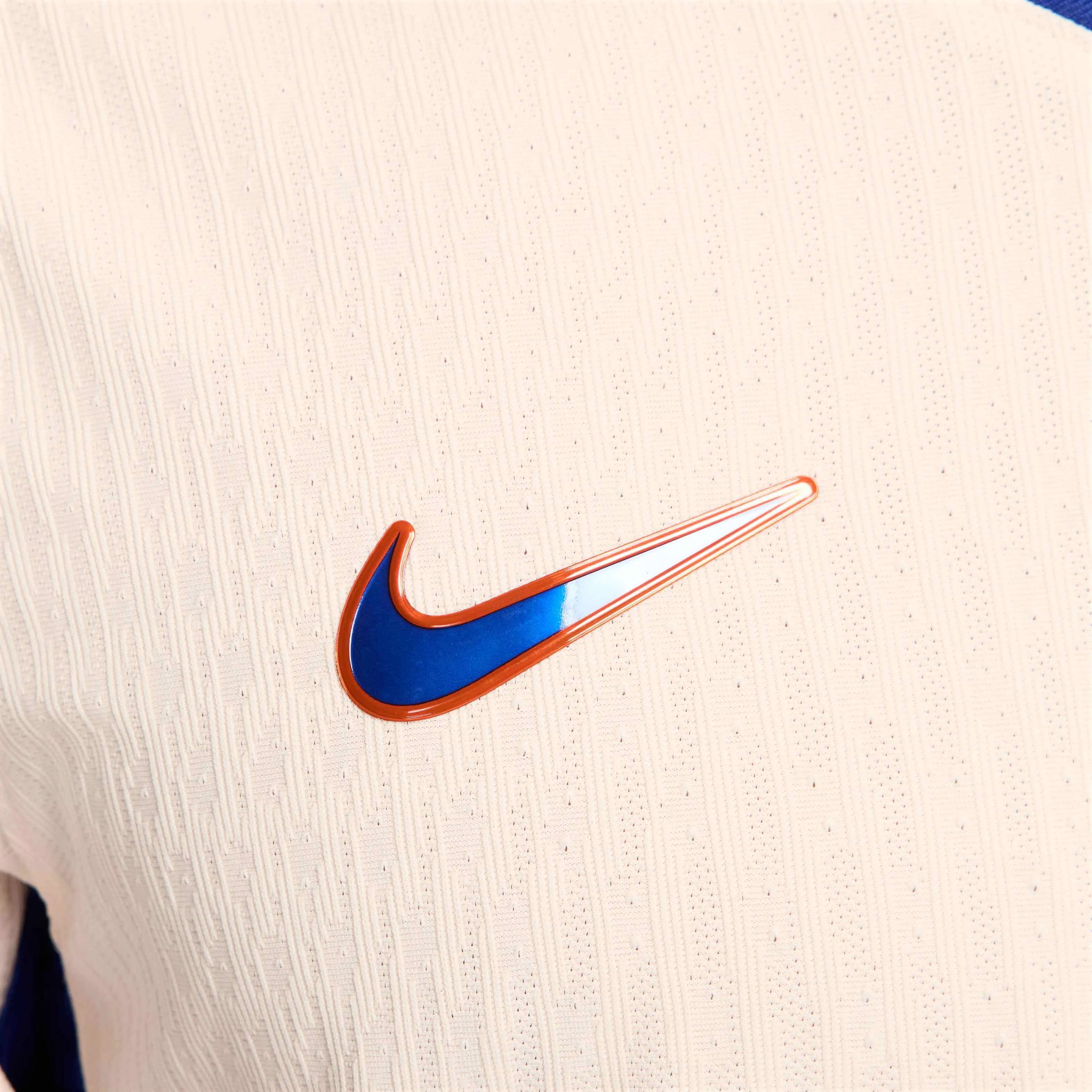 Nike 2024-25 Chelsea Men's Authentic Away Jersey (Detail 4)