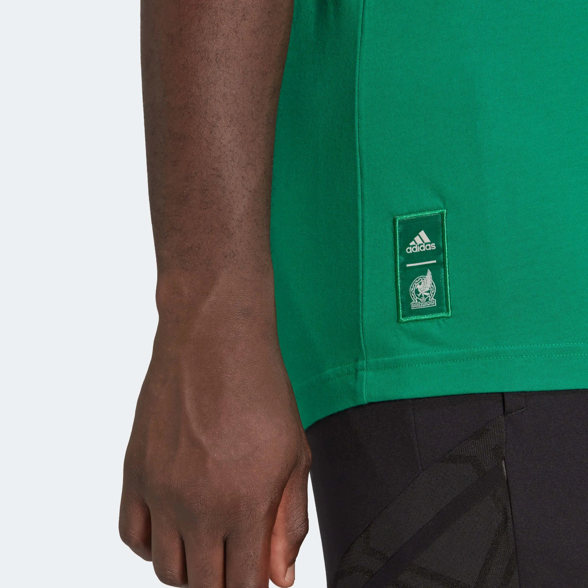 adidas 2022-23 Mexico Graphic Tee Green (Detail 2)