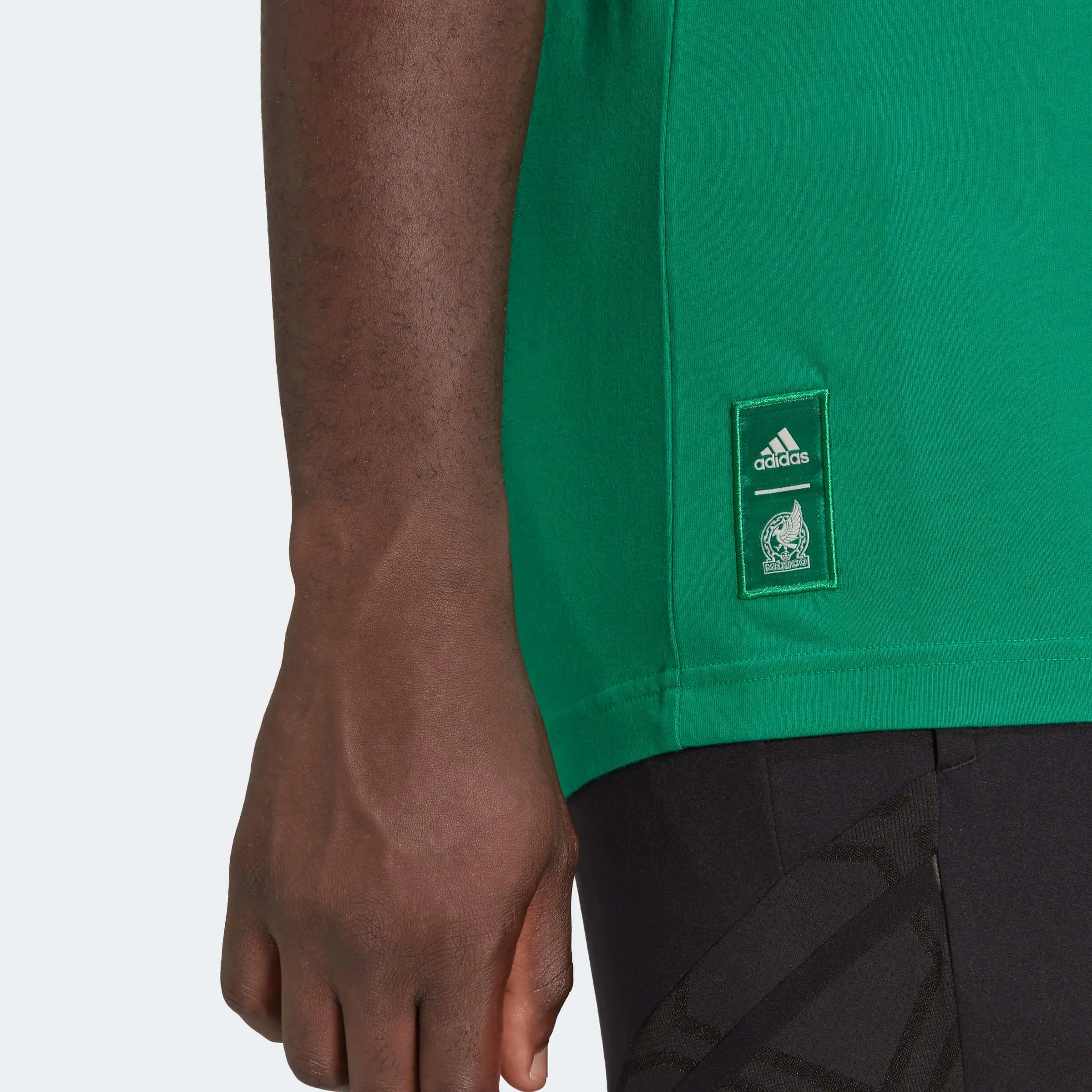 adidas 2022-23 Mexico Graphic Tee Green (Detail 2)